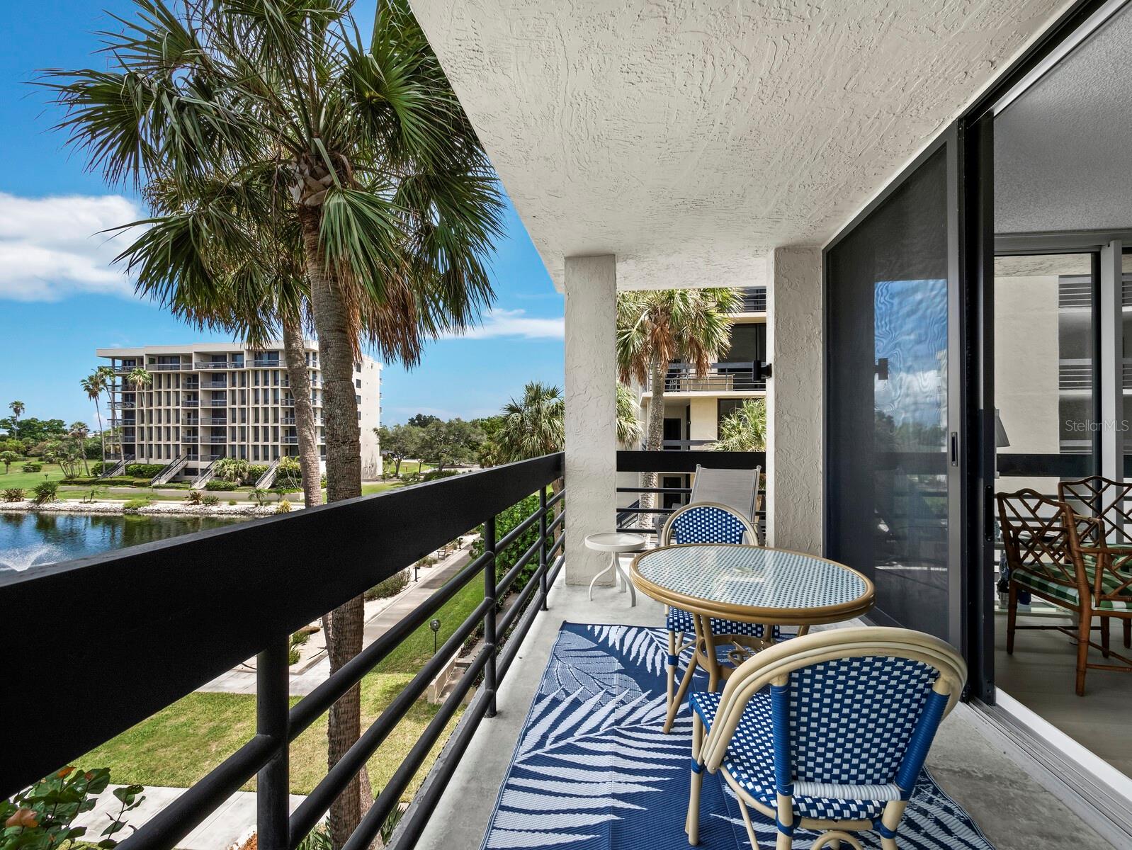 1075 Gulf of Mexico Unit 205, Longboat Key, FL 34228