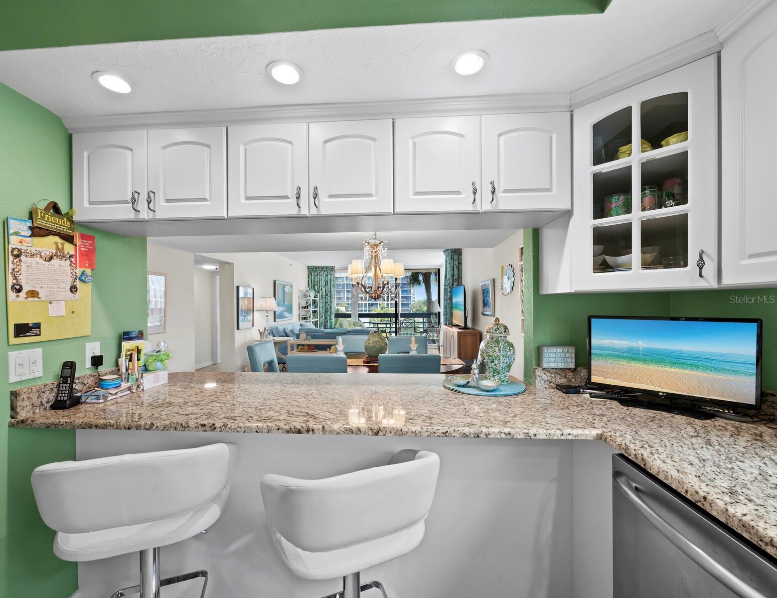 1075 Gulf of Mexico Unit 205, Longboat Key, FL 34228