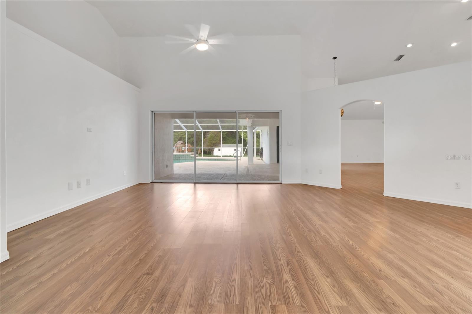 6856 61st Avenue, Silver Springs, FL 34488