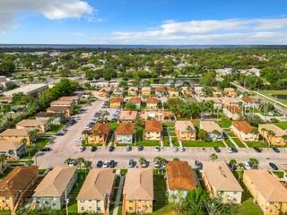 734 Michigan Unit 2, St Cloud, FL 34769