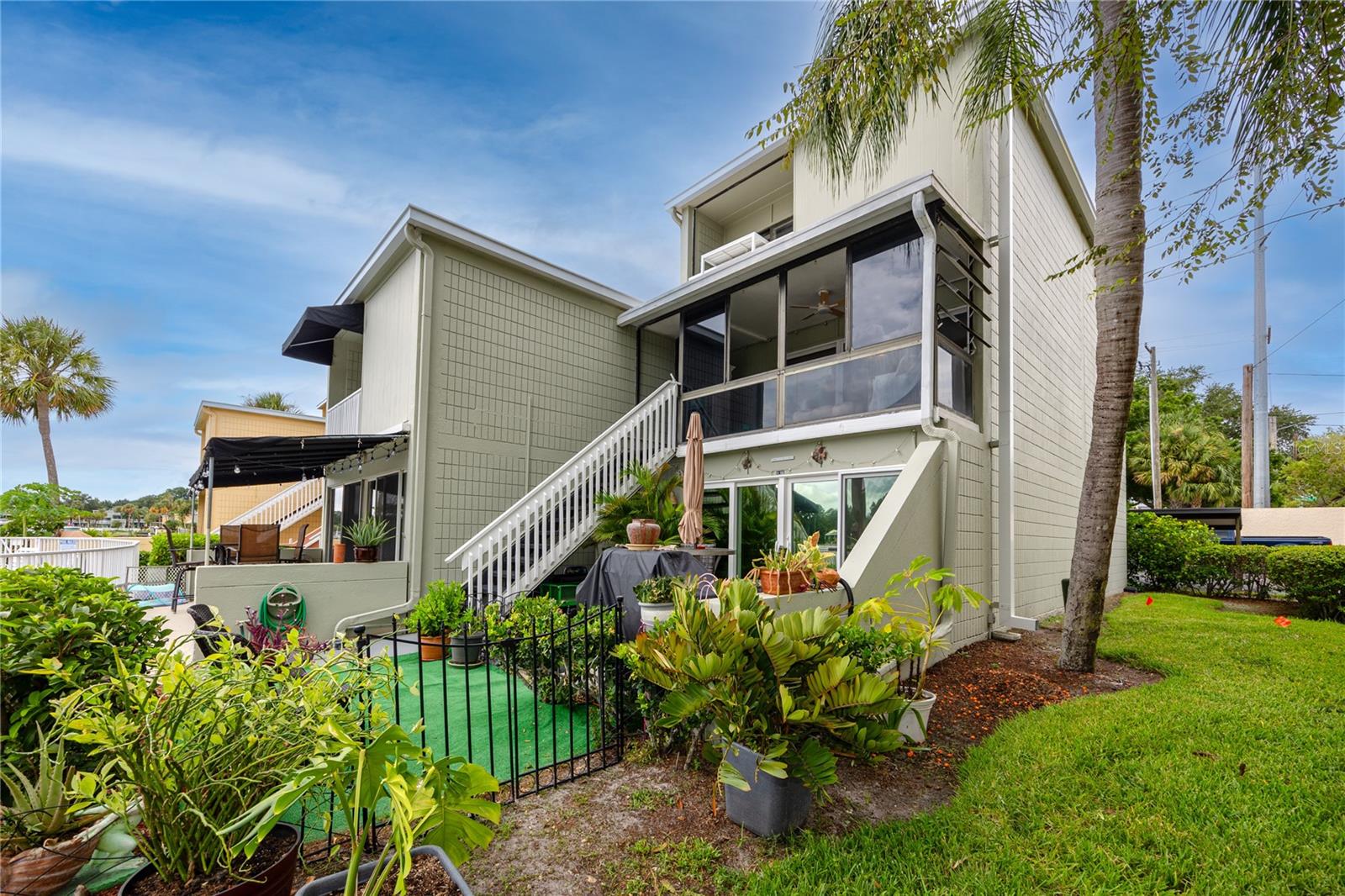 2424 Tampa Bay Unit G209, Tampa, FL 33607
