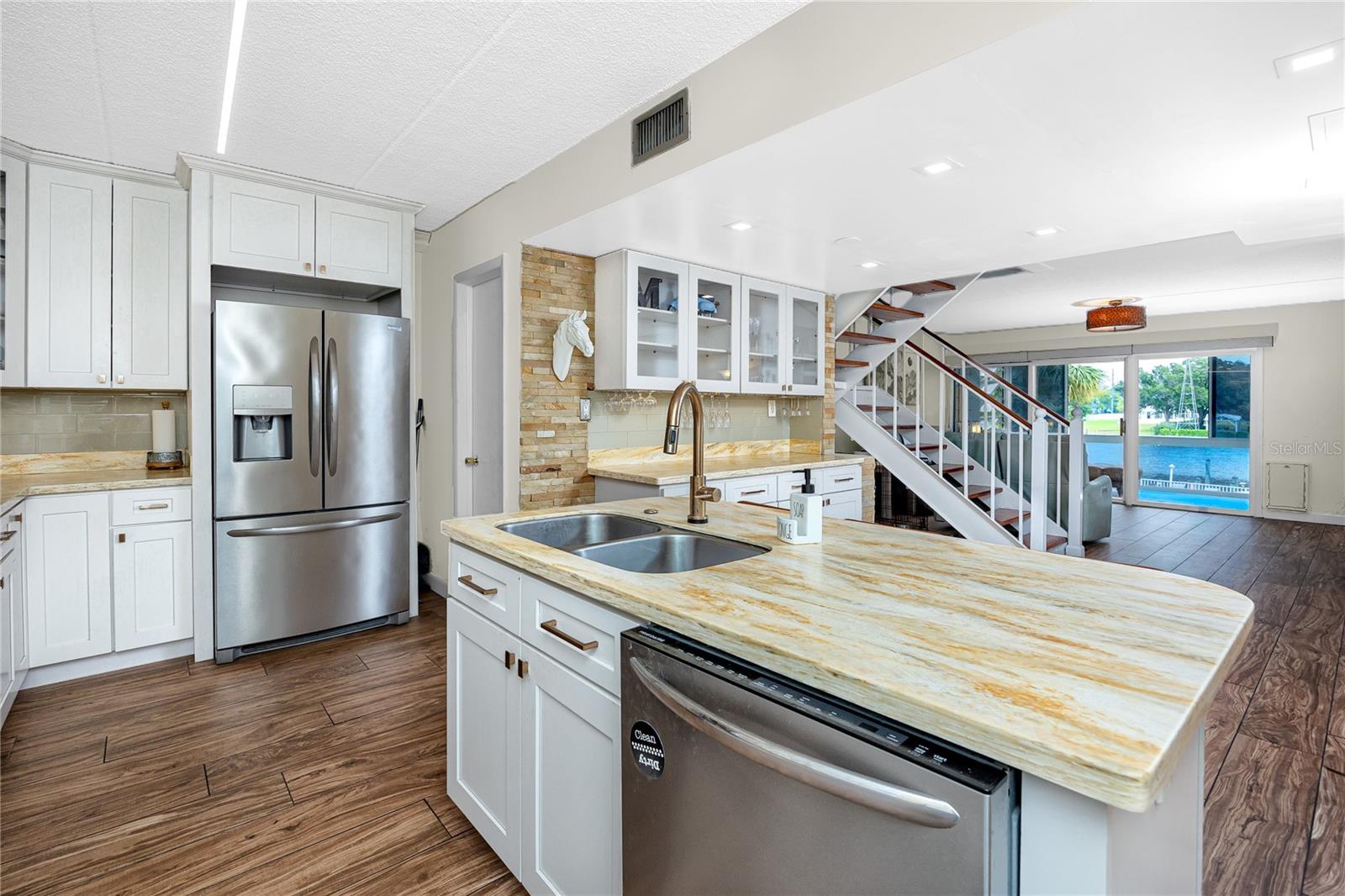 2424 Tampa Bay Unit G209, Tampa, FL 33607