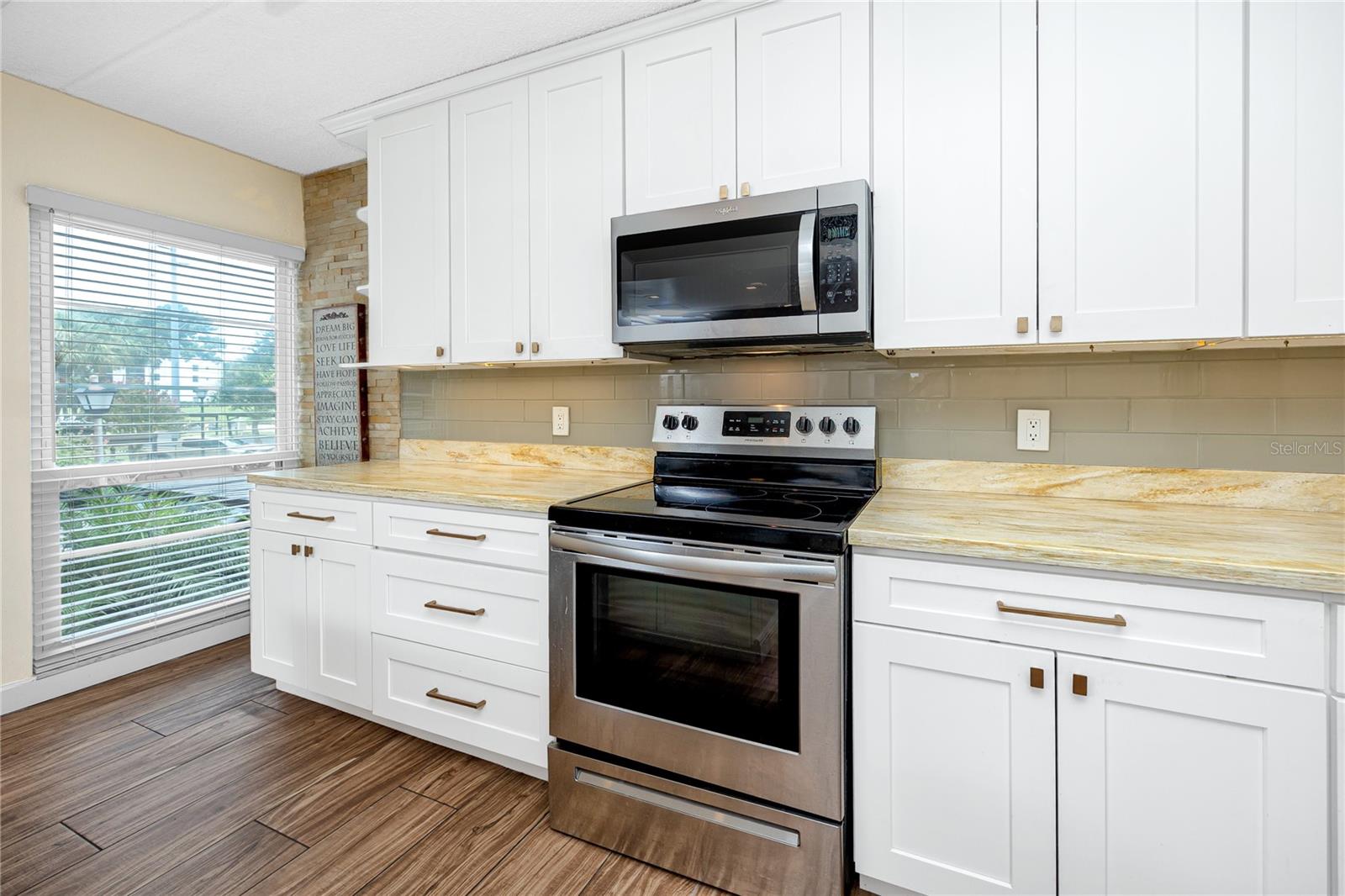 2424 Tampa Bay Unit G209, Tampa, FL 33607