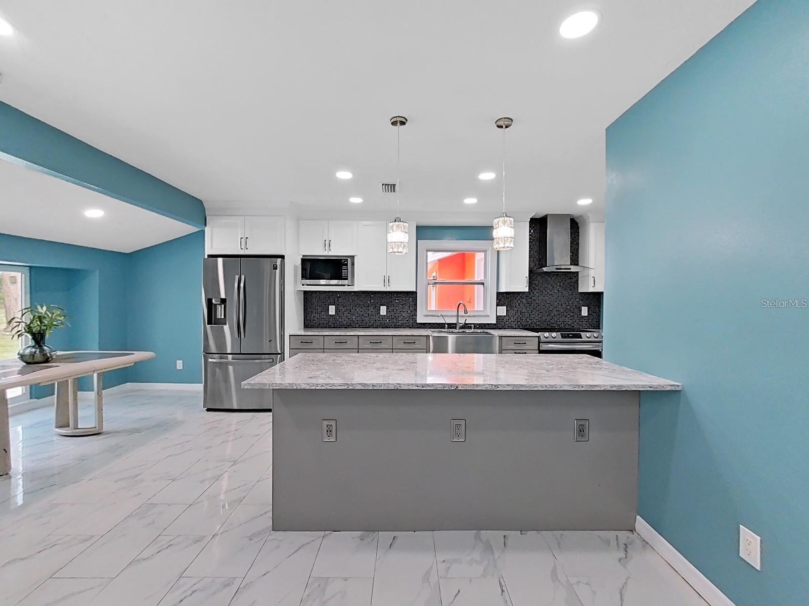 1613 33rd, Ruskin, FL 33570