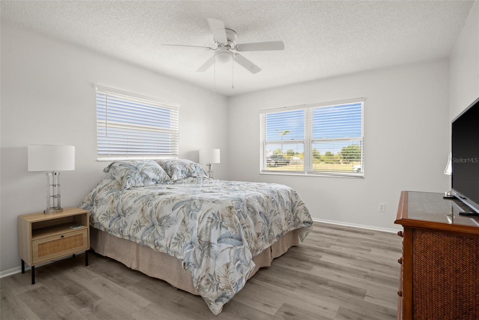 3132 Jackson, Holiday, FL 34691