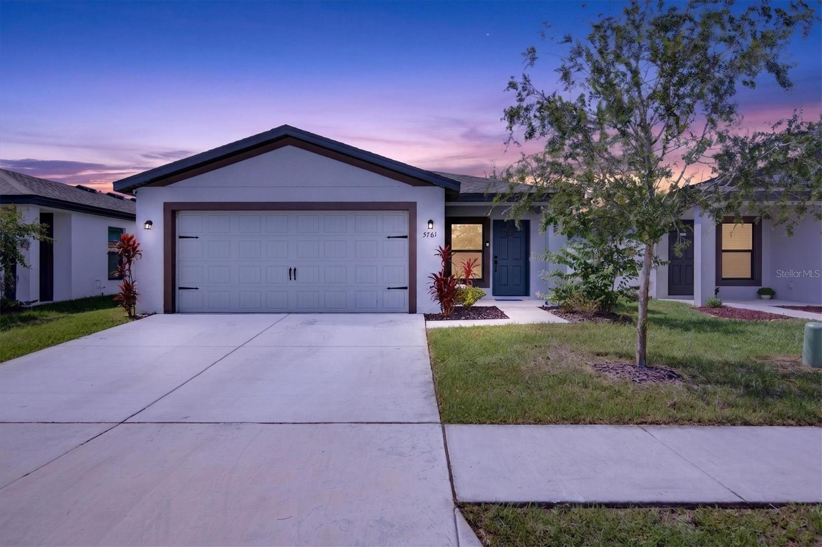 5761 Helmsman, Tampa, FL 33619