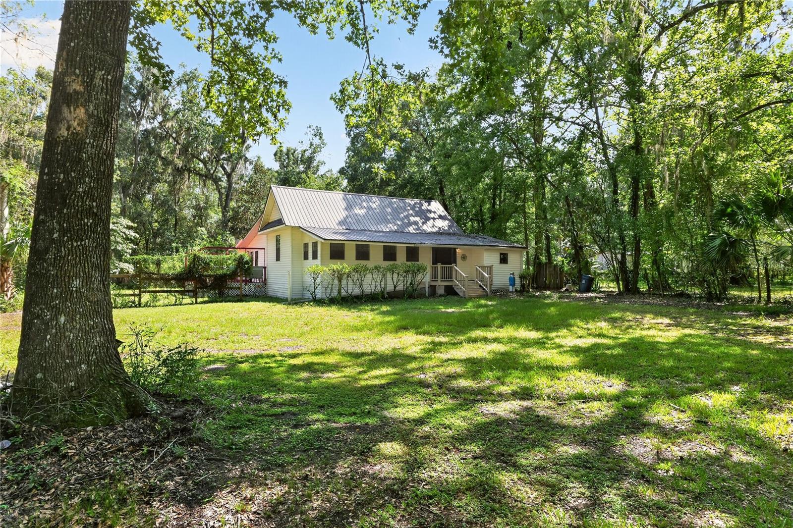 9350 230, Micanopy, FL 32667