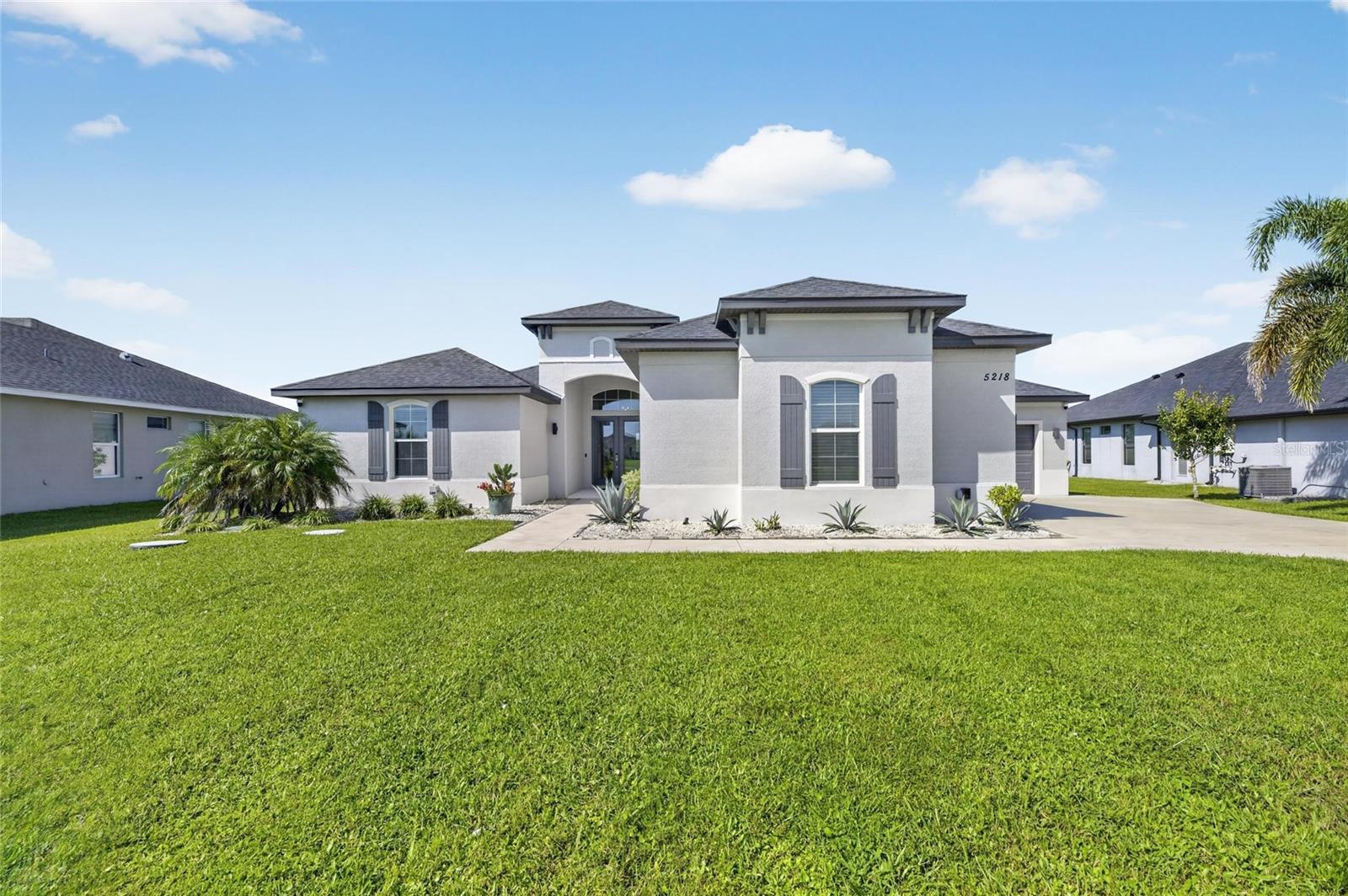 5218 Lake Venice, Wimauma, FL 33598