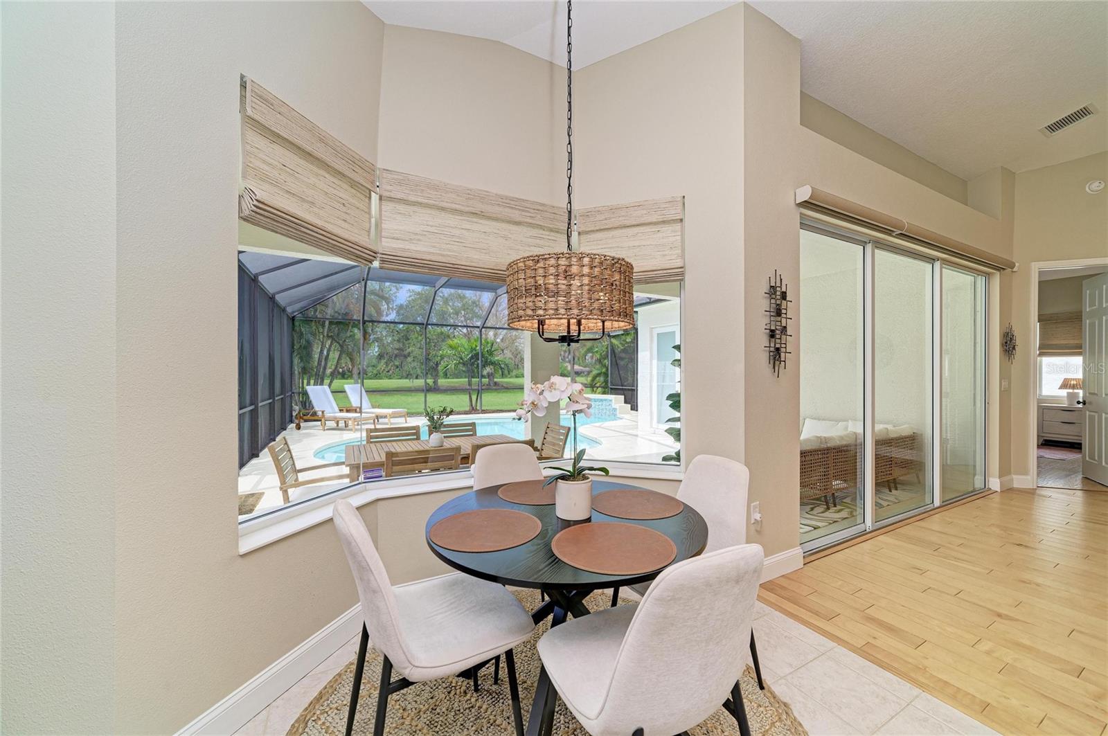 6690 Tailfeather, Bradenton, FL 34203