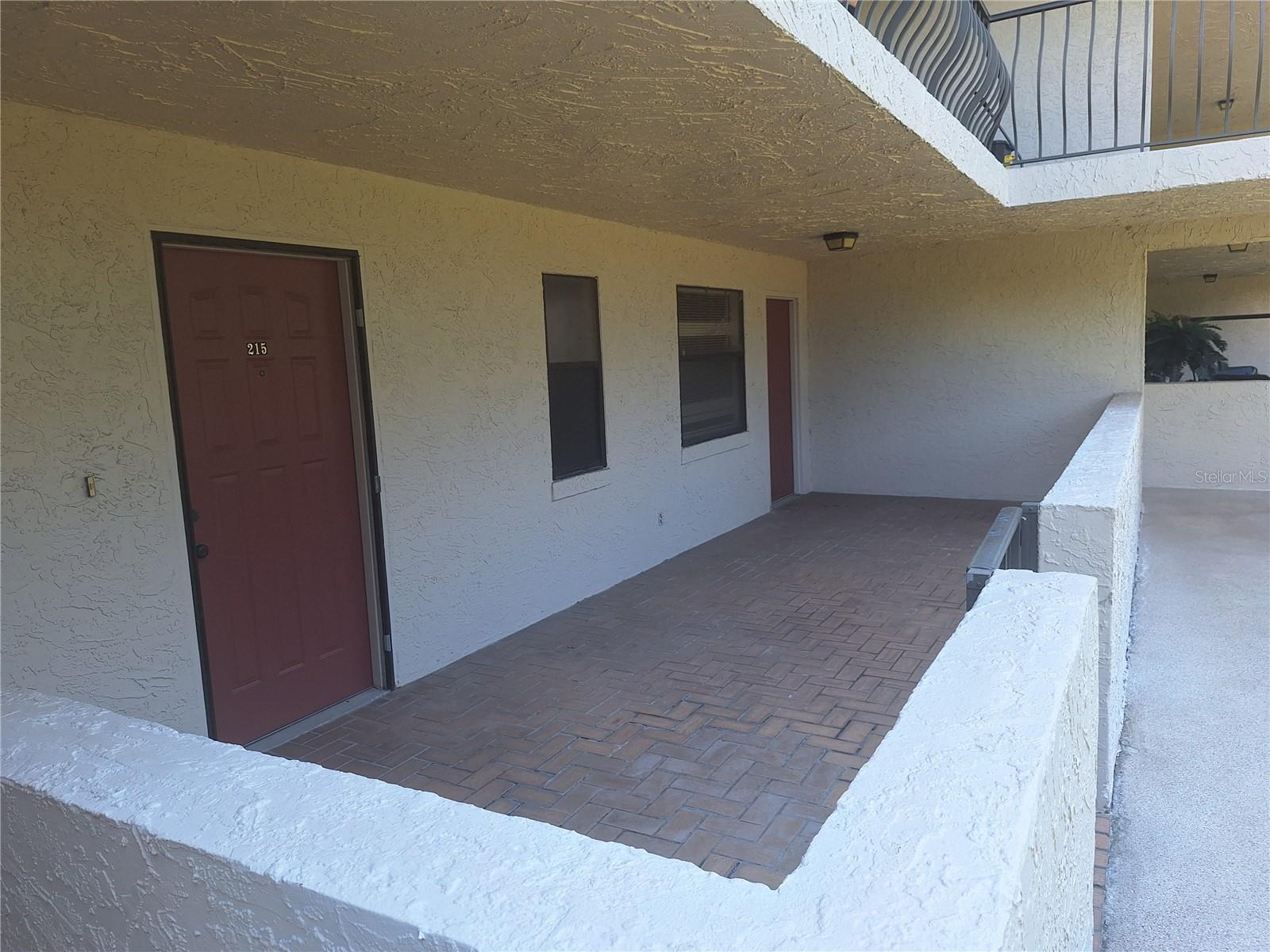 504 Florida Unit 215, Tarpon Springs, FL 34689
