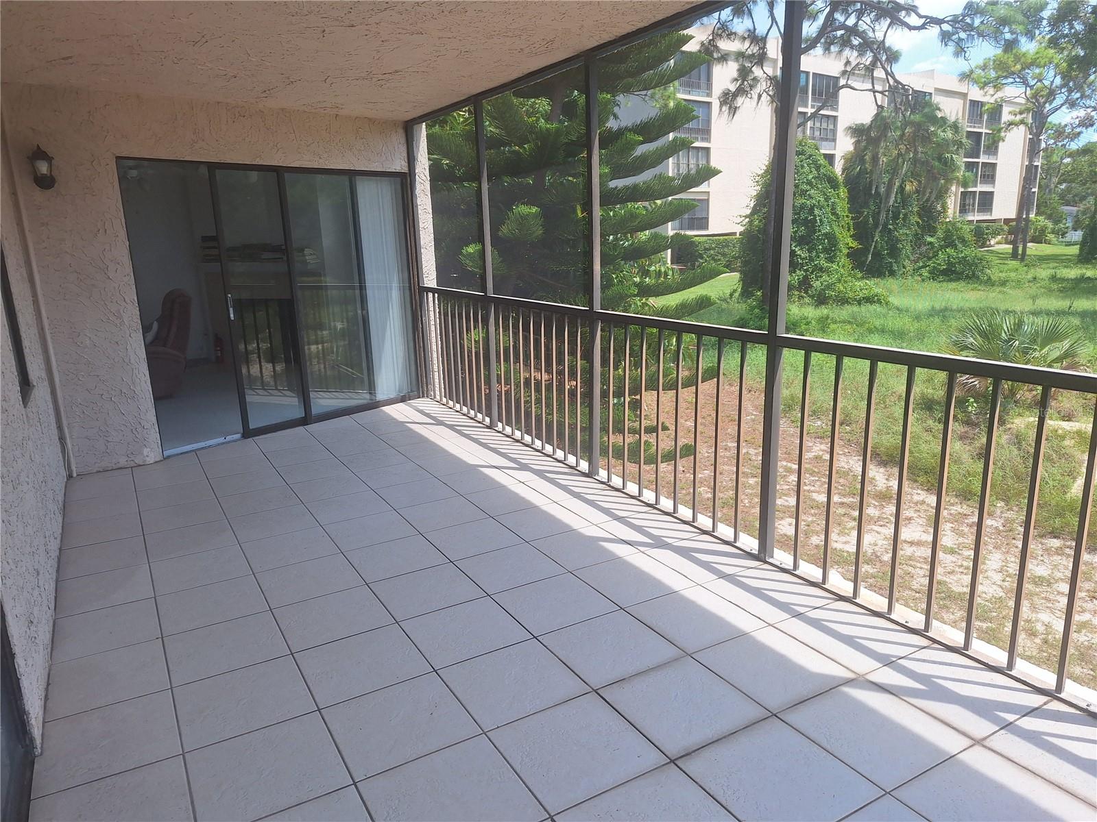 504 Florida Unit 215, Tarpon Springs, FL 34689