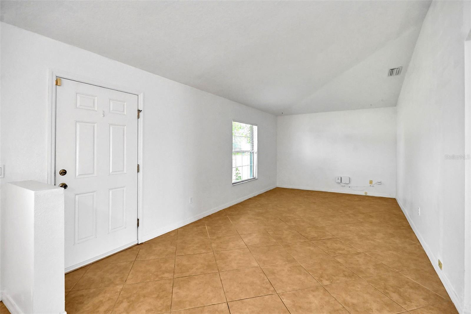 18 Juniper Loop, Ocala, FL 34480