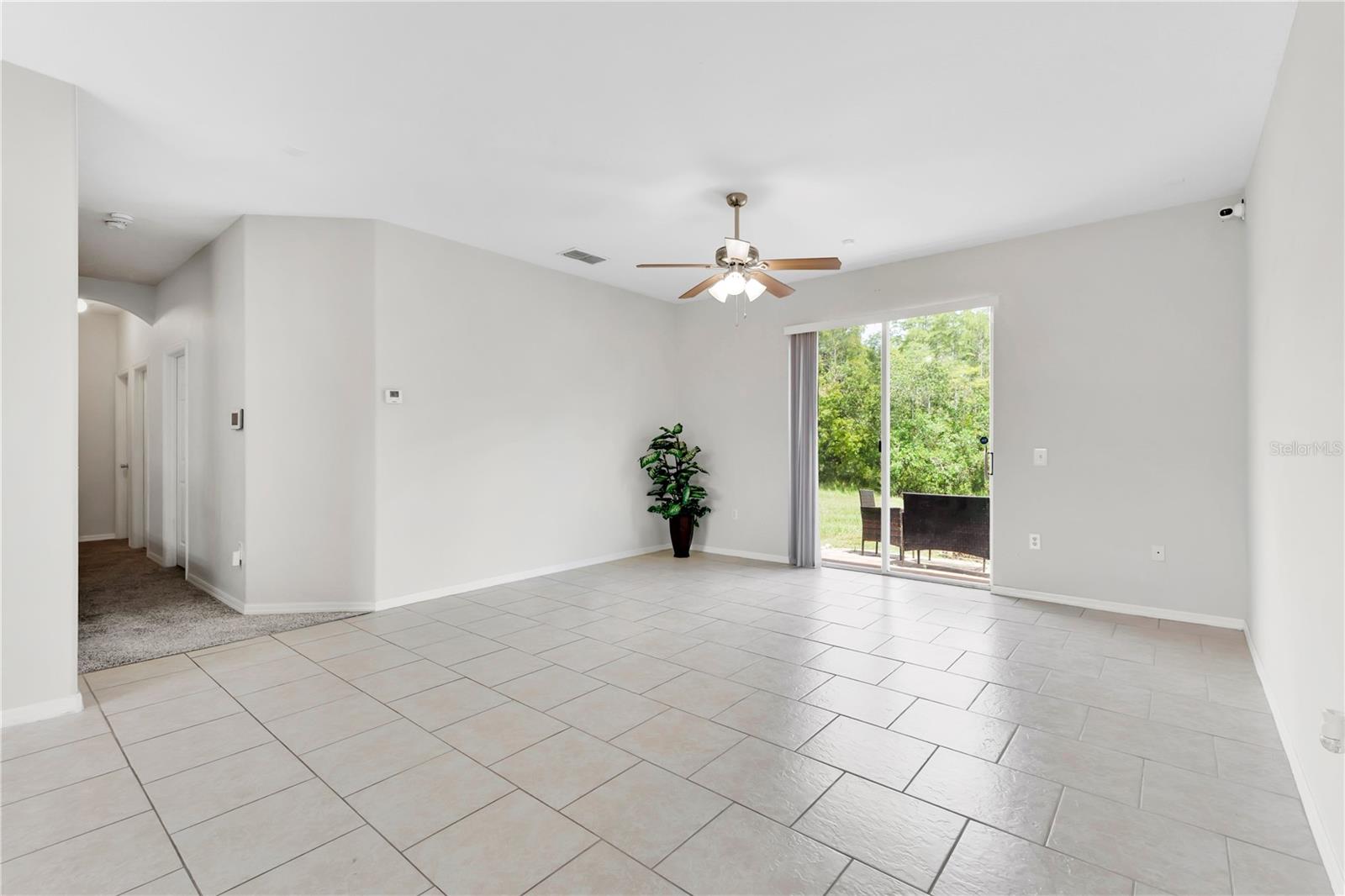735 Palaiseau, Kissimmee, FL 34759