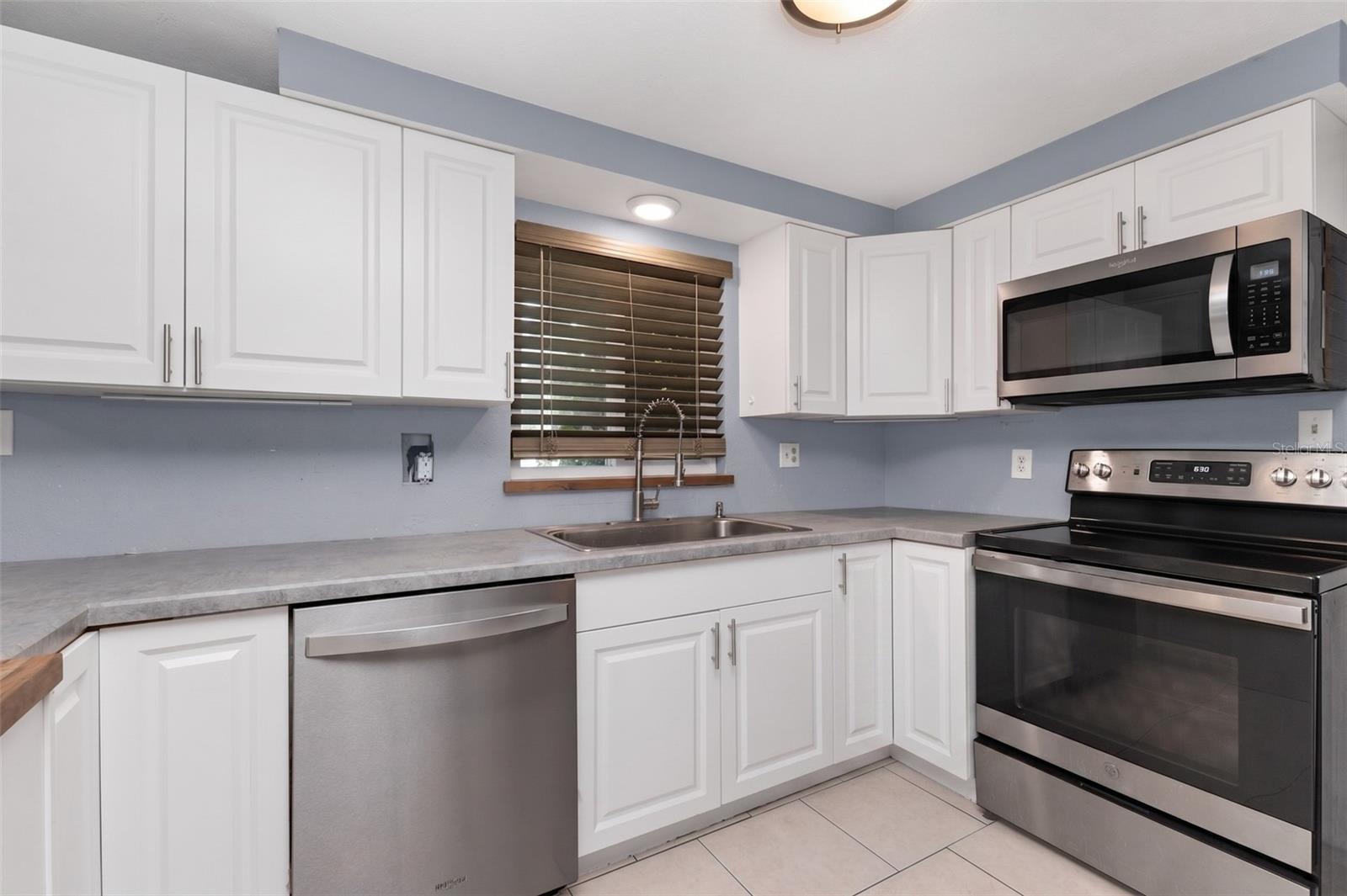 573 Skylark, Port Charlotte, FL 33952