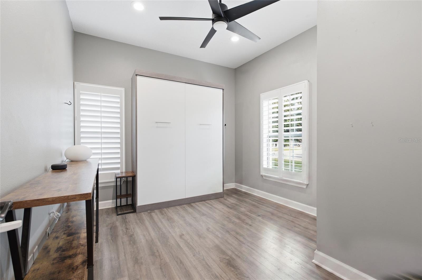1873 64th, St Petersburg, FL 33702