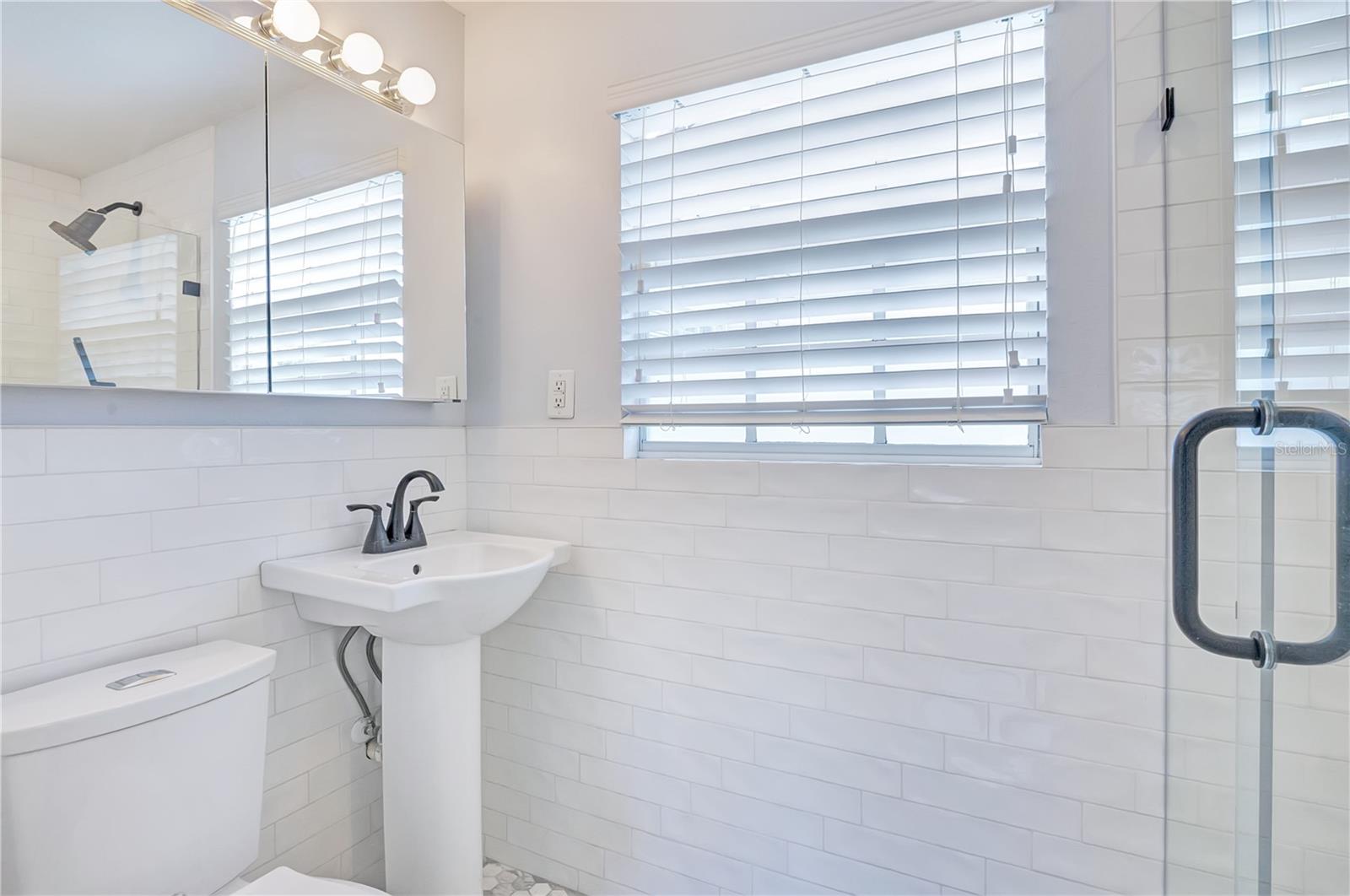 2102 Harrison, Orlando, FL 32804