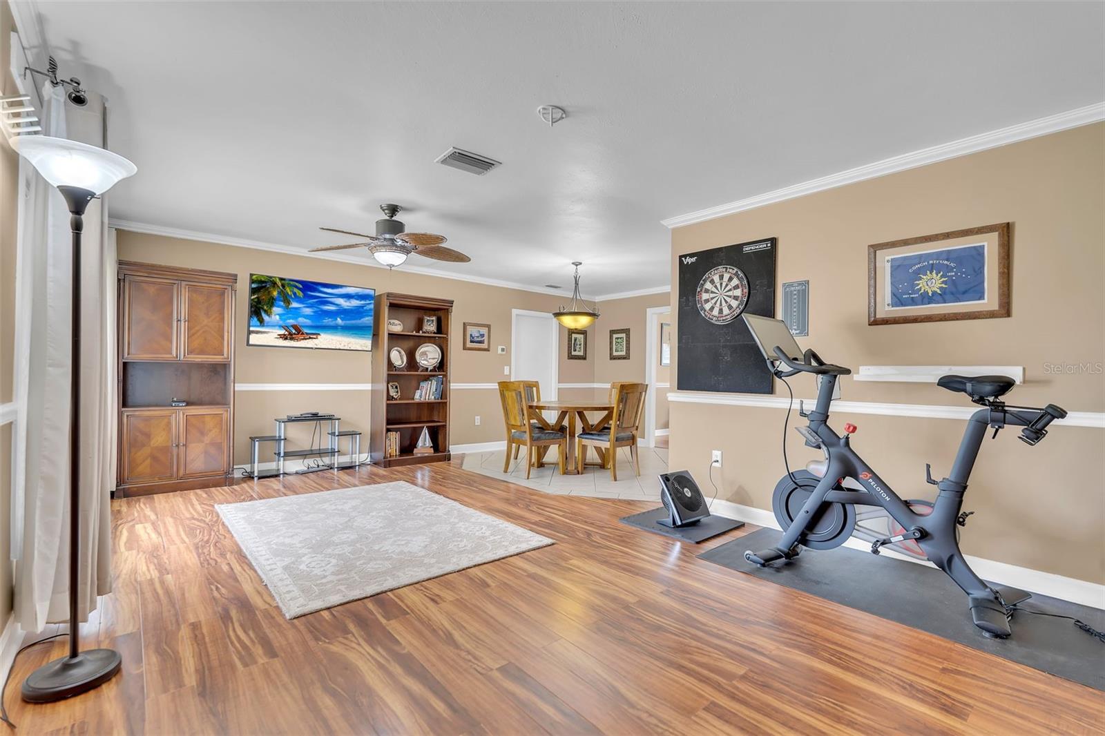 5210 36th Avenue, Bradenton, FL 34209