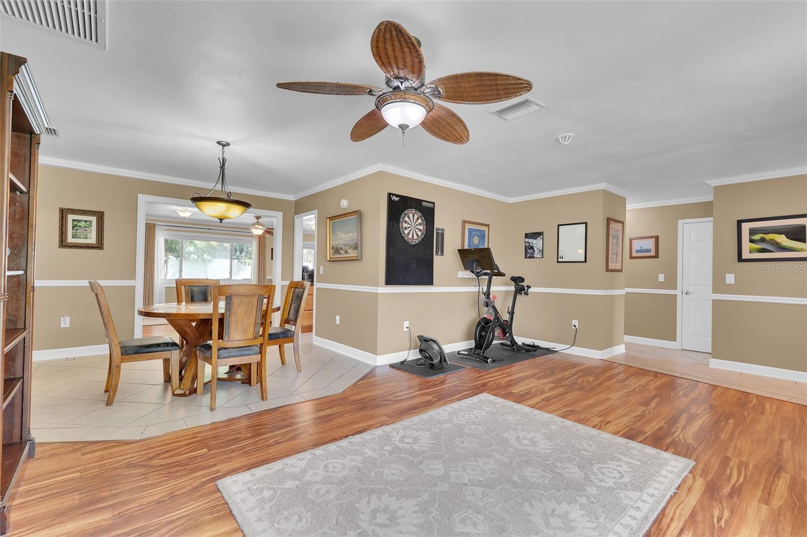 5210 36th Avenue, Bradenton, FL 34209