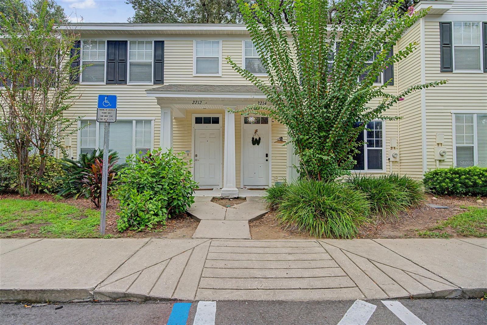 2214 Golden Oak, Valrico, FL 33594