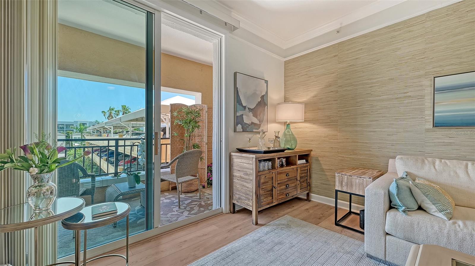 750 Tamiami Unit 304, Sarasota, FL 34236