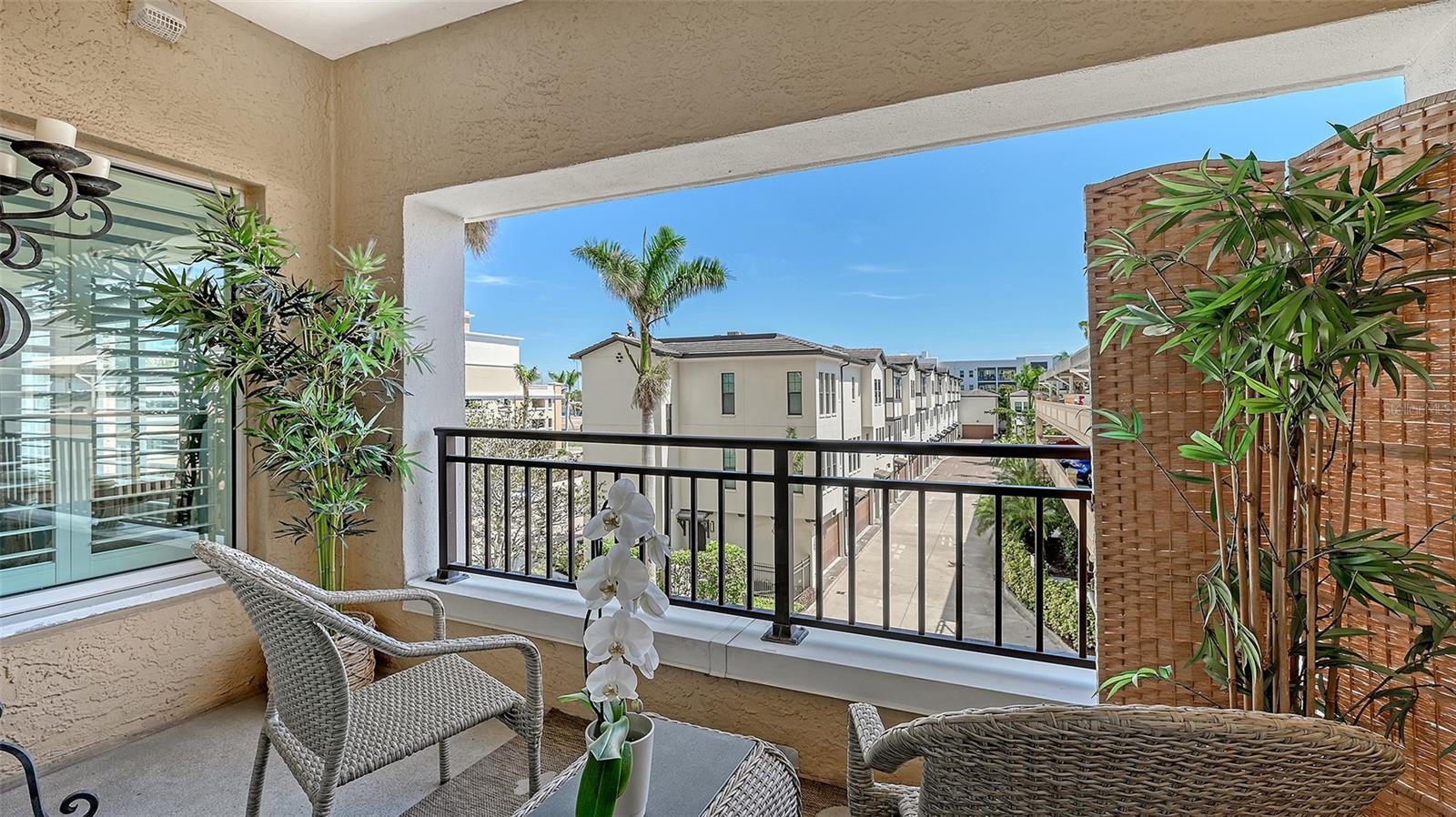 750 Tamiami Unit 304, Sarasota, FL 34236