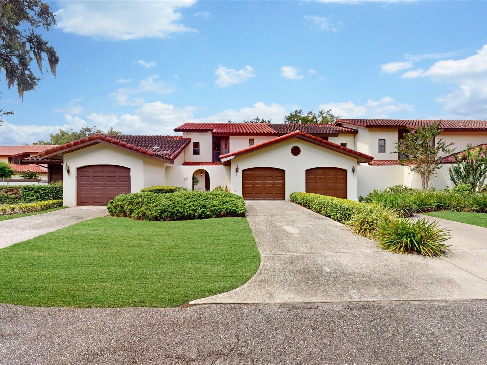 105 Coventry, Haines City, FL 33844