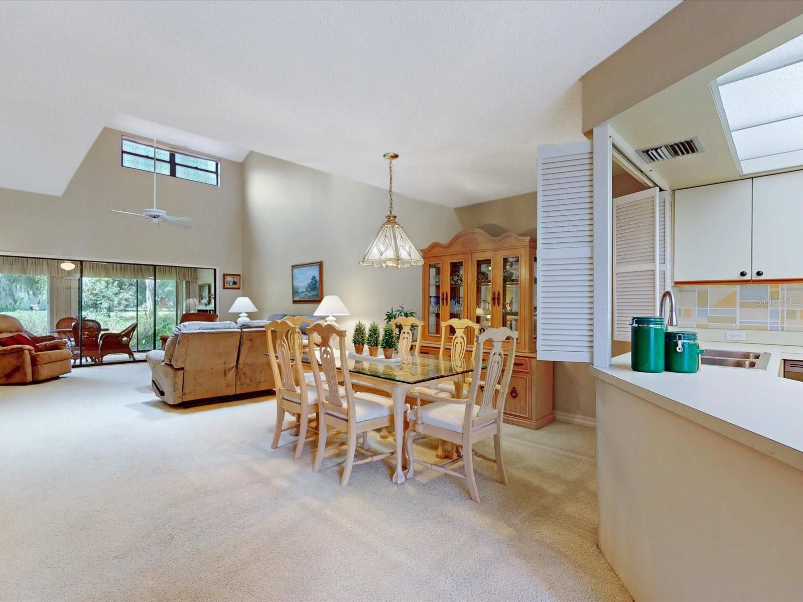 105 Coventry, Haines City, FL 33844