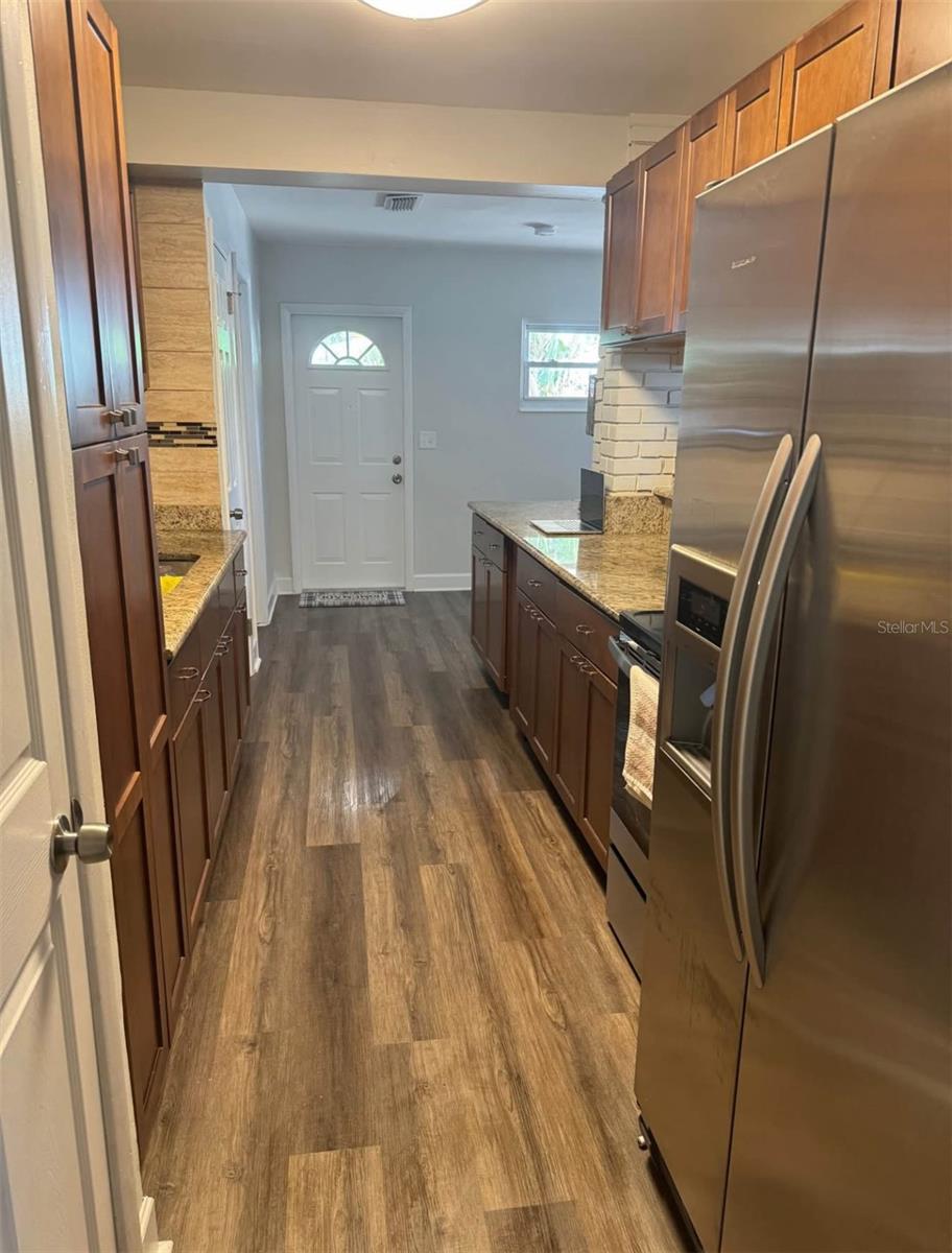 5608 Gateway, Tampa, FL 33615