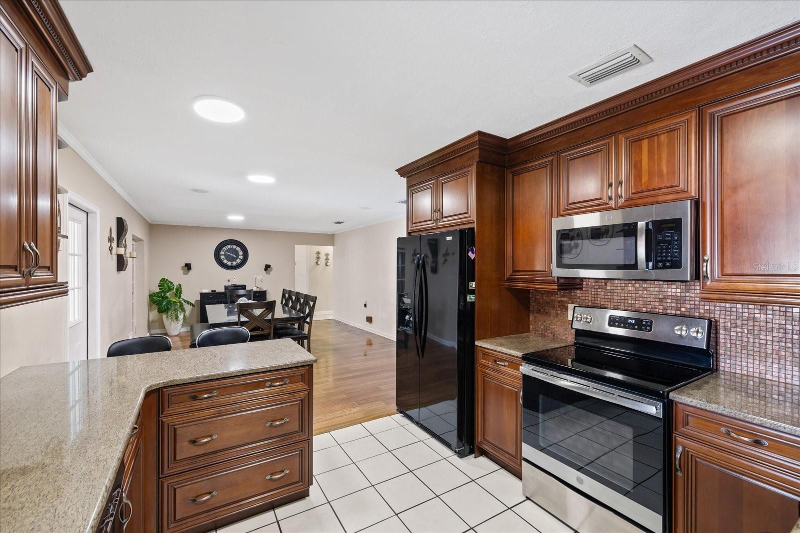5809 Hale, Tampa, FL 33614