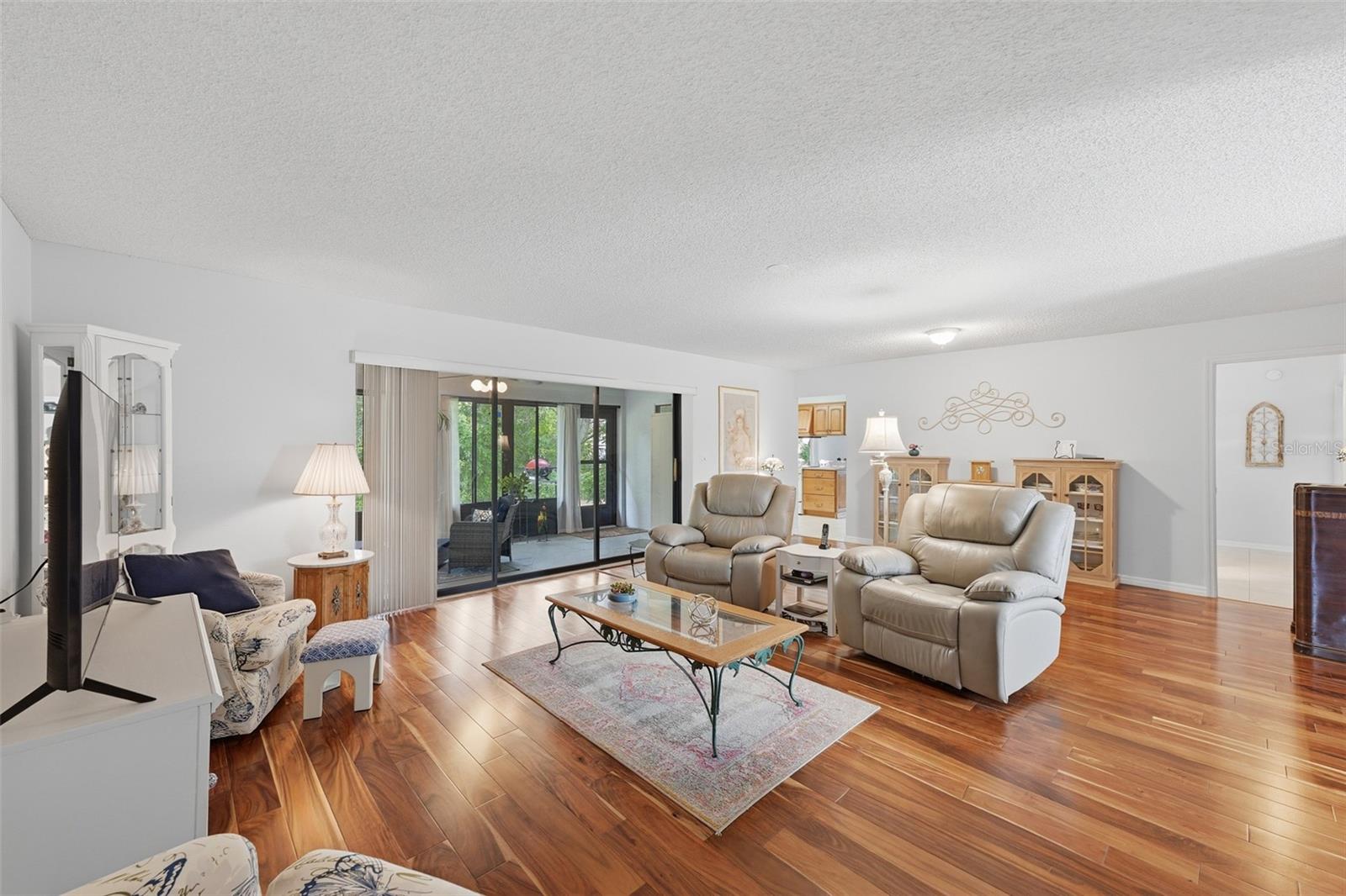 1803 New Bedford, Sun City Center, FL 33573