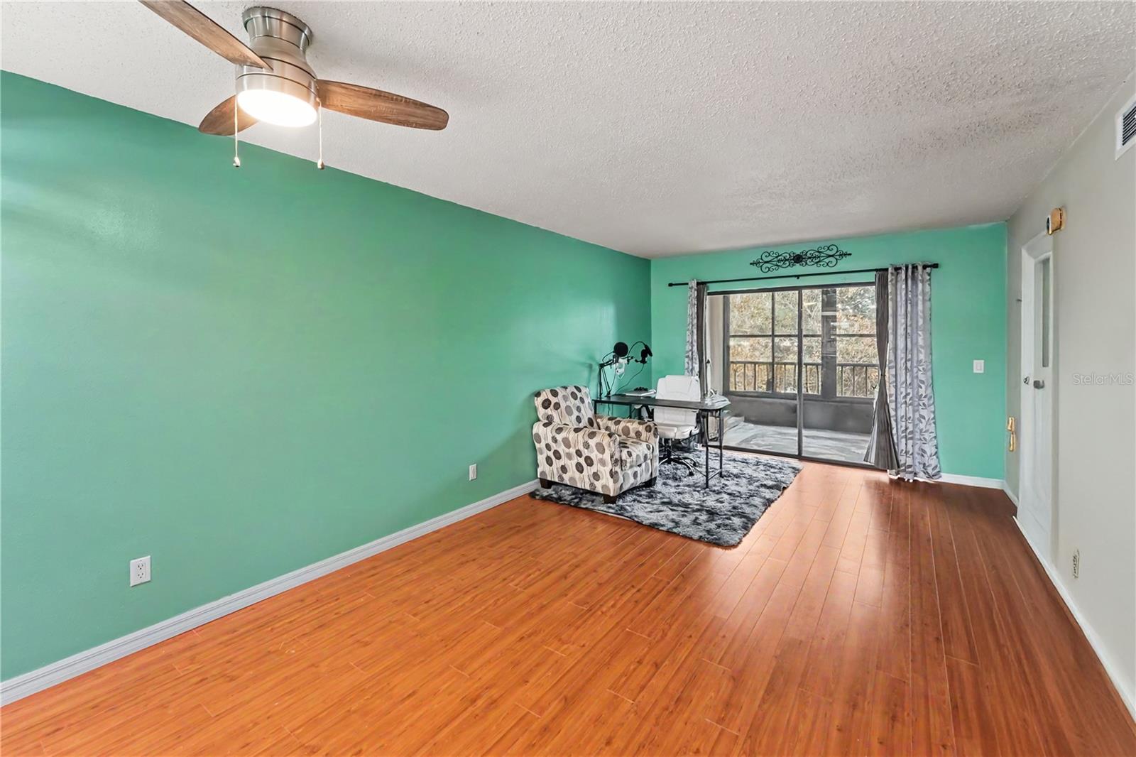12900 Vonn Unit E204, Largo, FL 33774