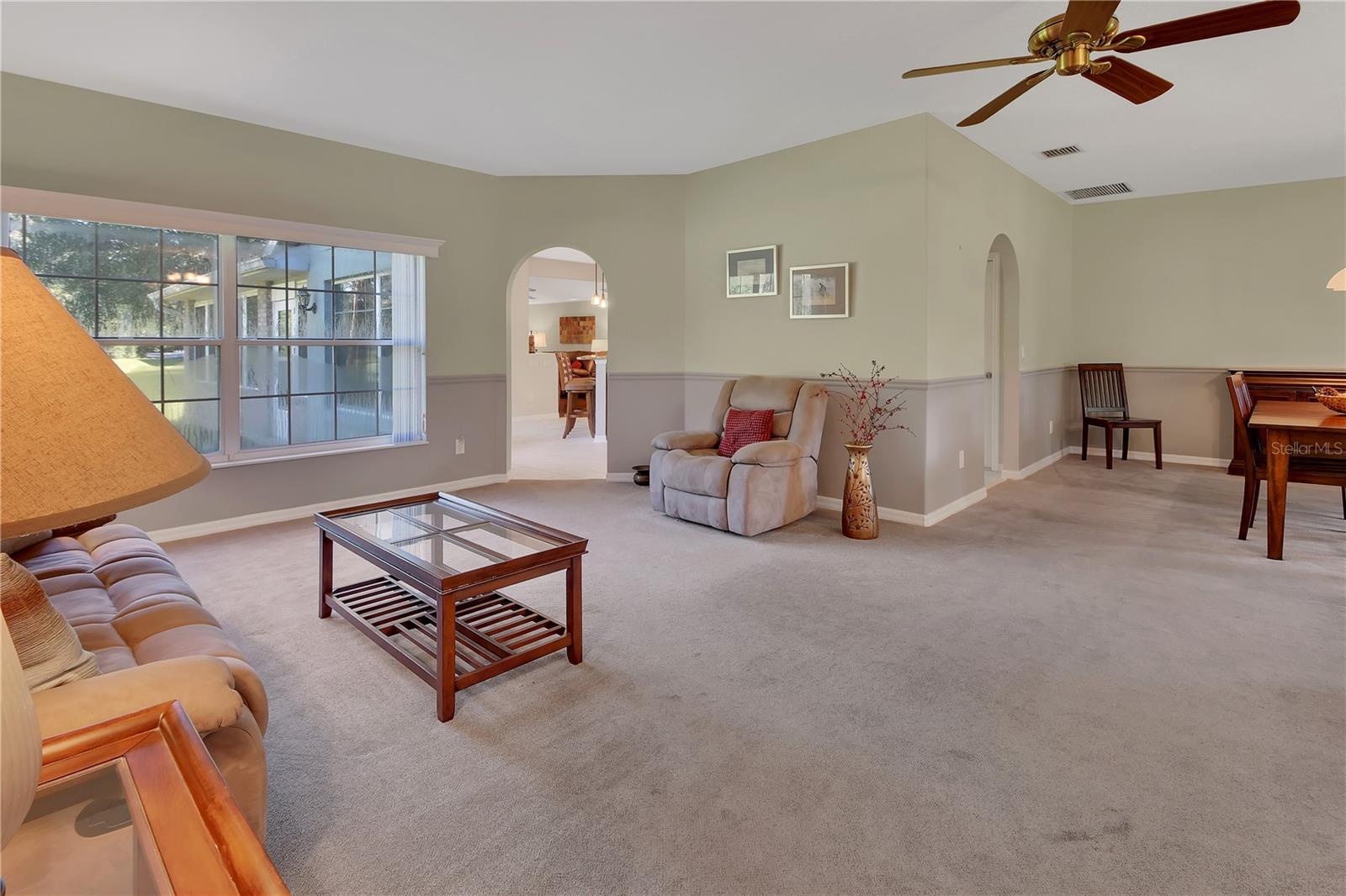 1925 Glenwood Oaks, Deland, FL 32720