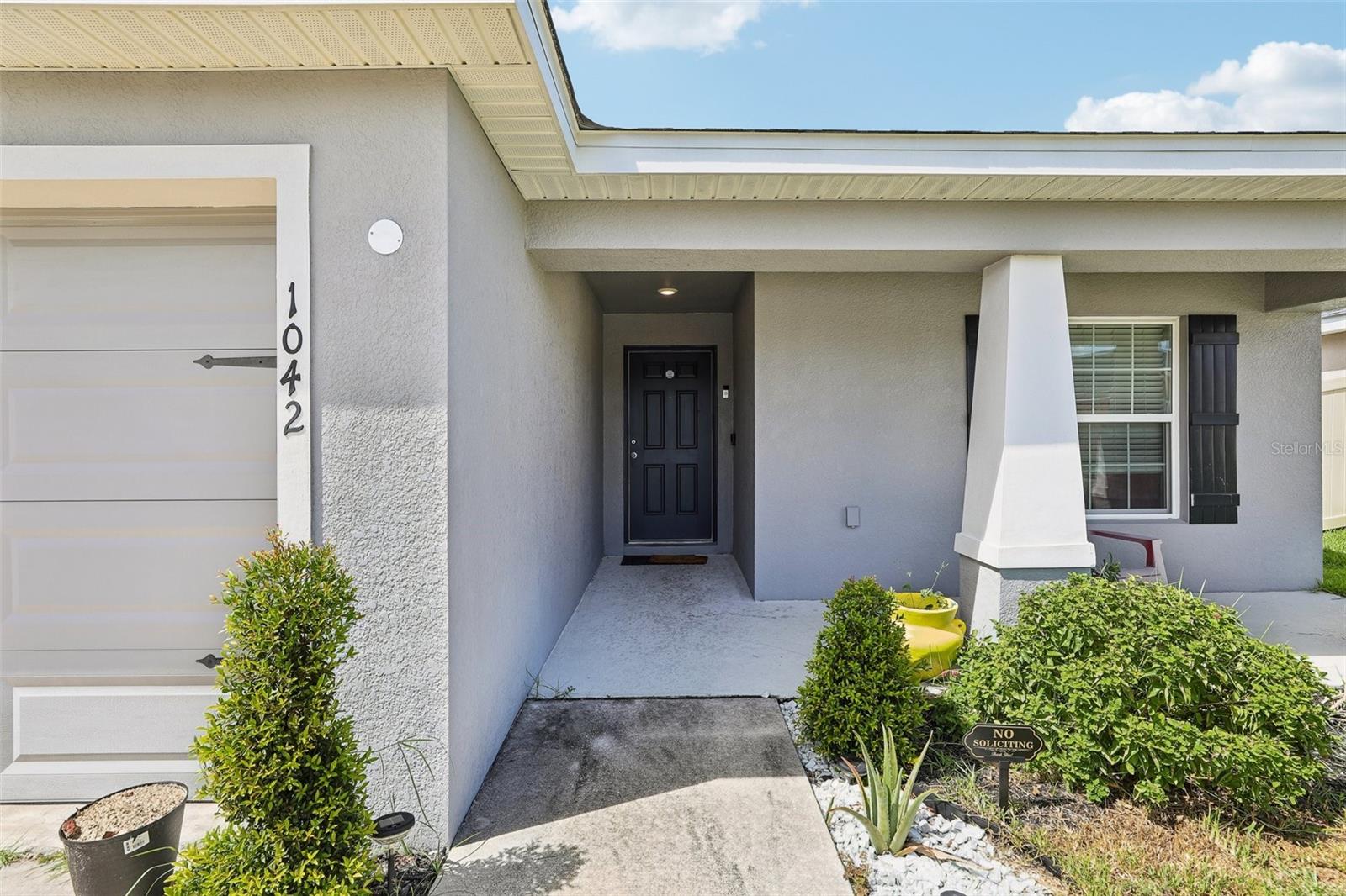 1042 Corso Dr, Winter Haven, FL 33884