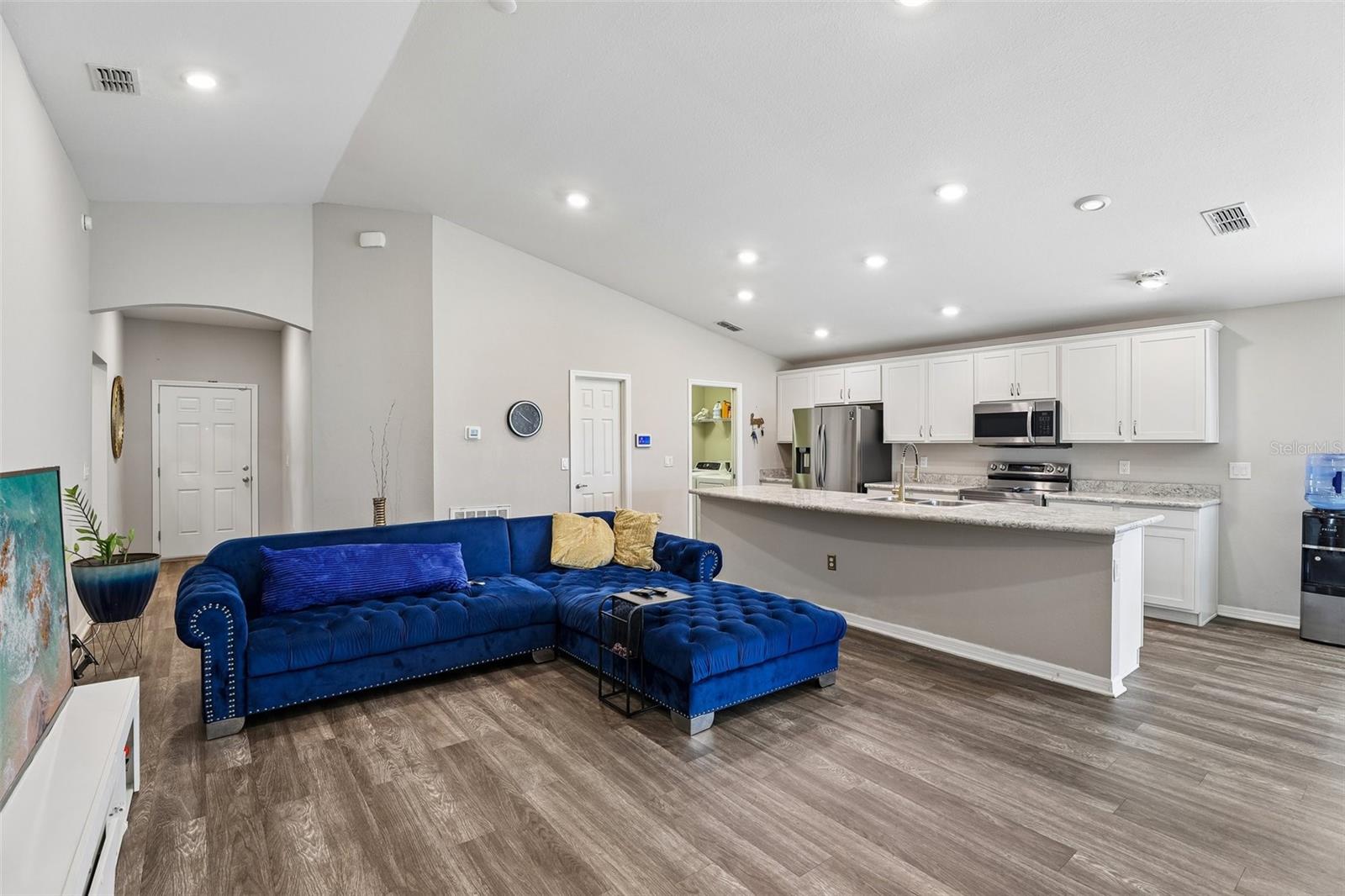 1042 Corso Dr, Winter Haven, FL 33884