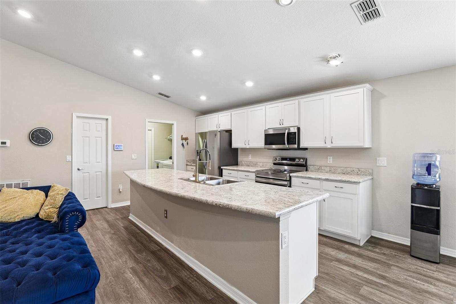1042 Corso Dr, Winter Haven, FL 33884