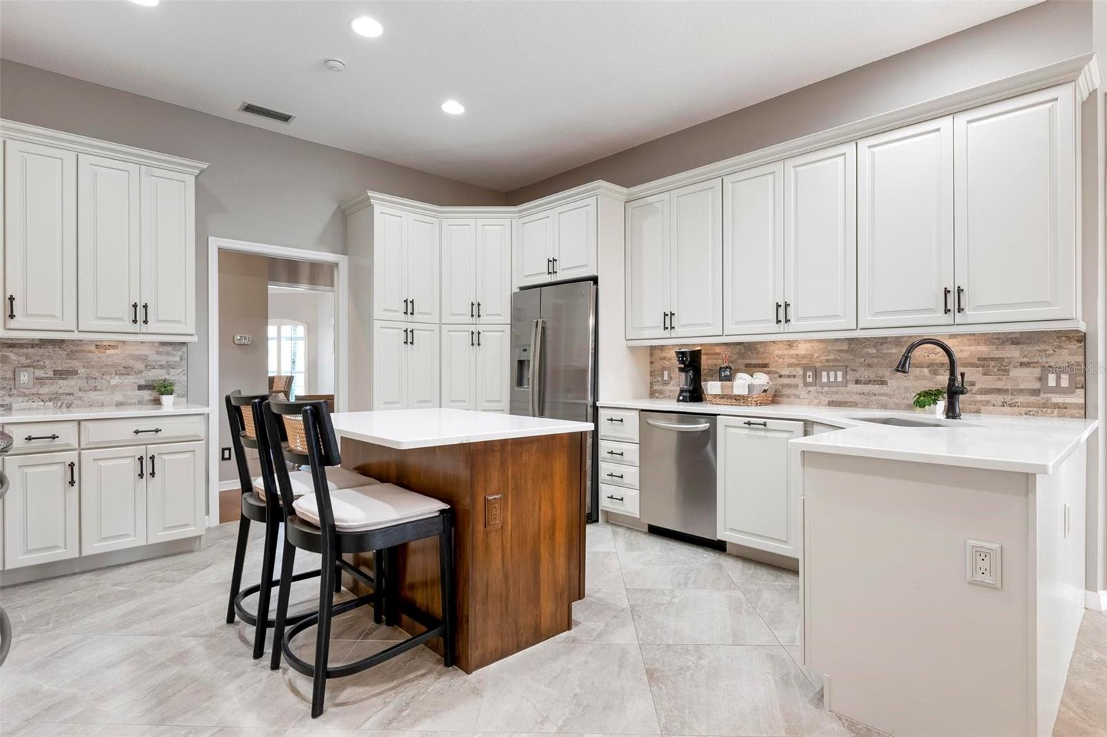 434 Tremingham, Venice, FL 34293