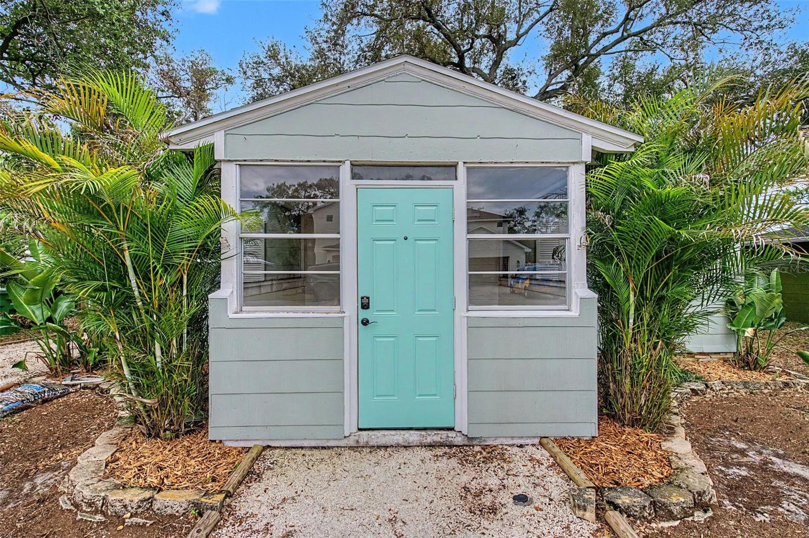 3208 Hartnett, Tampa, FL 33611