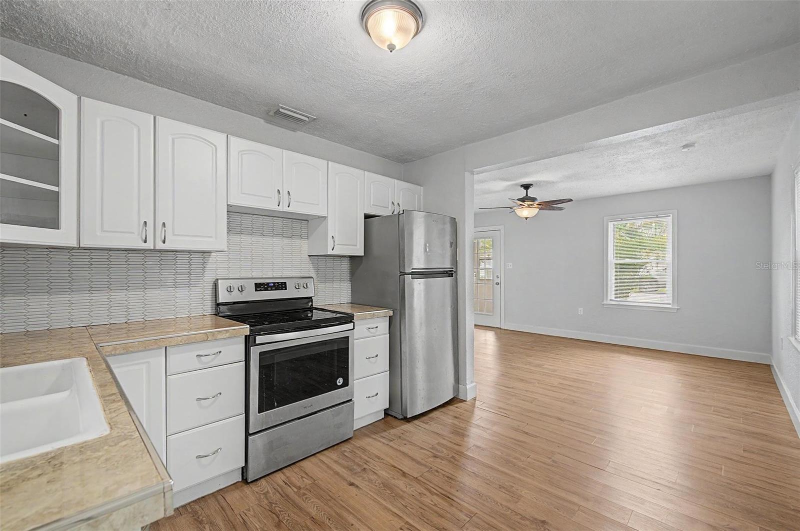3208 Hartnett, Tampa, FL 33611