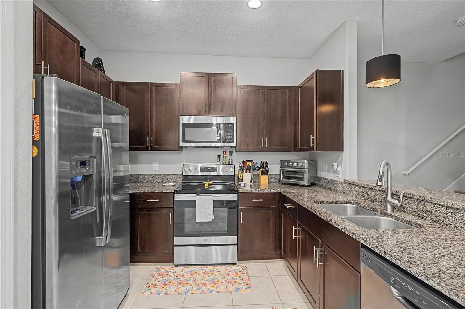 9706 Pembrooke Pines, Sun City Center, FL 33573
