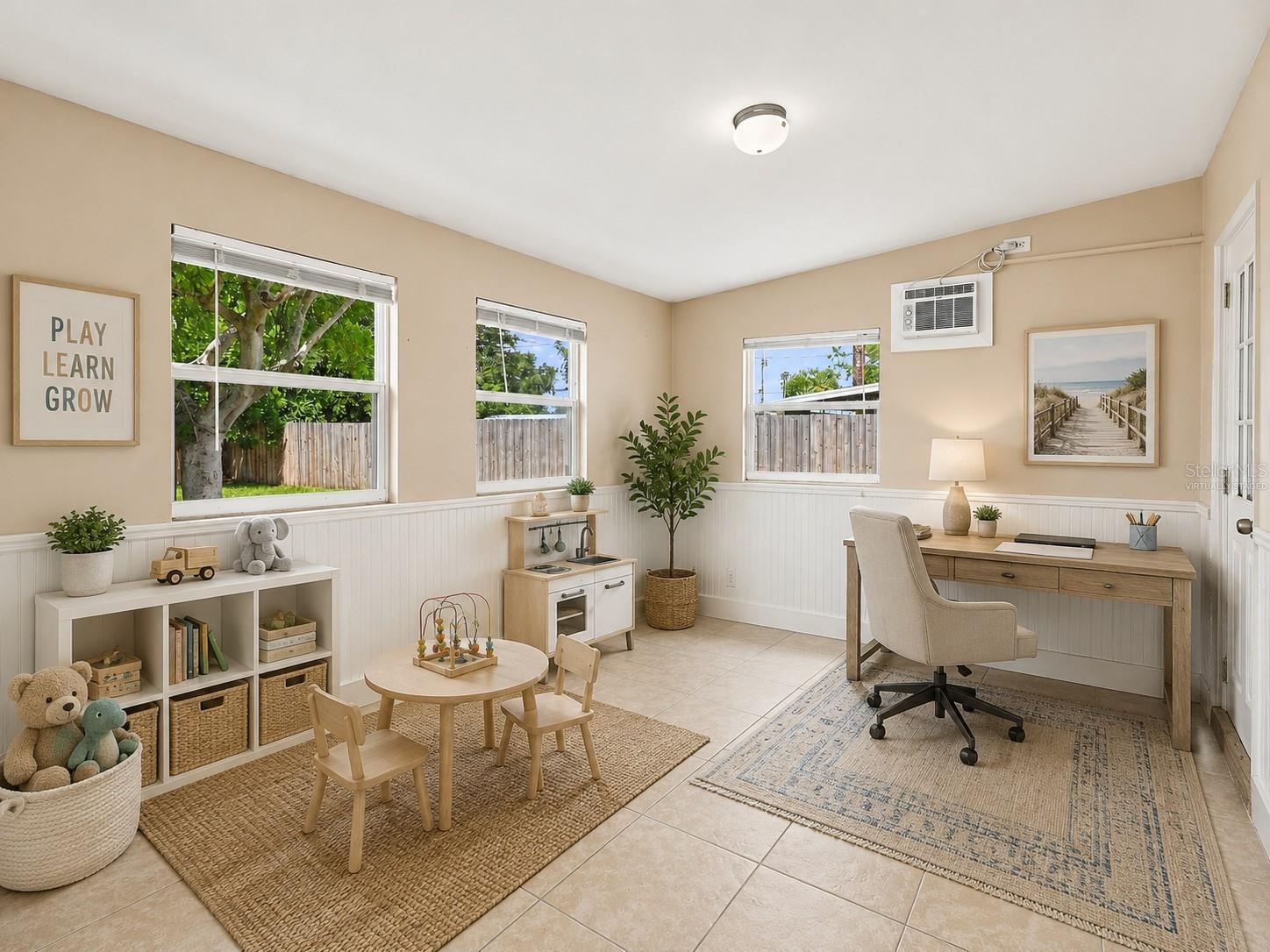 208 62nd, Bradenton, FL 34209
