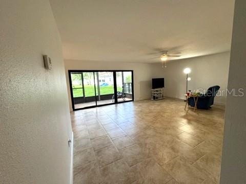 11412 8th St N Unit 1001, St Petersburg, FL 33716