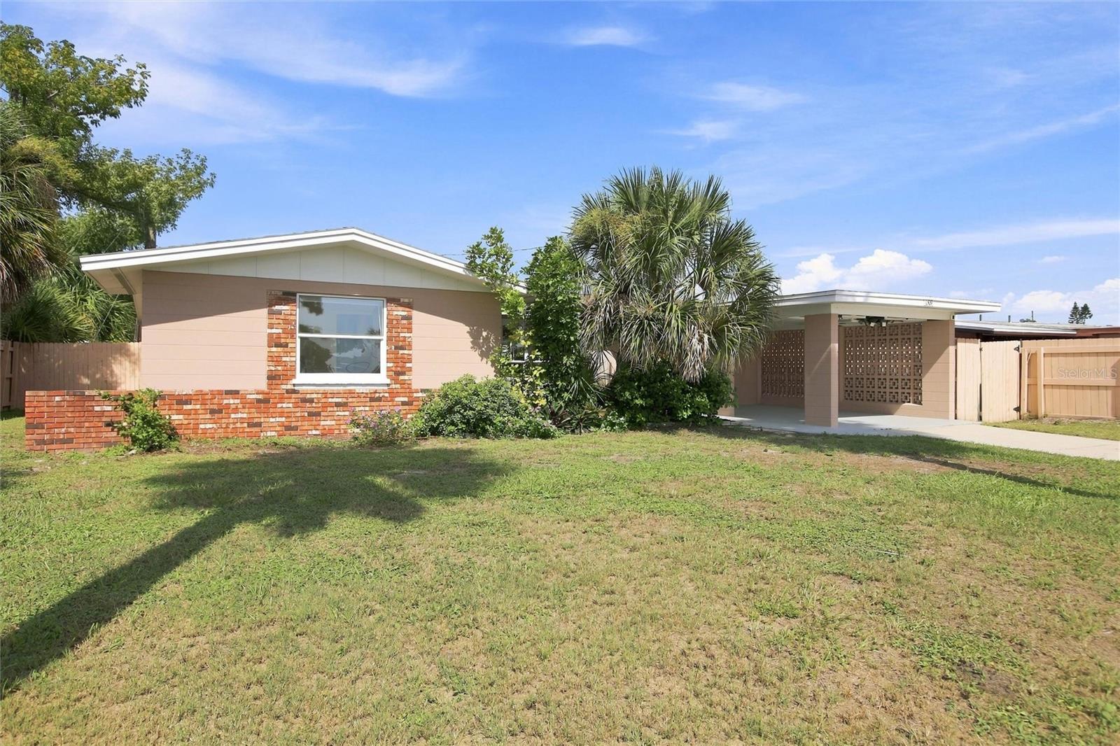 1509 Banyan, Venice, FL 34293