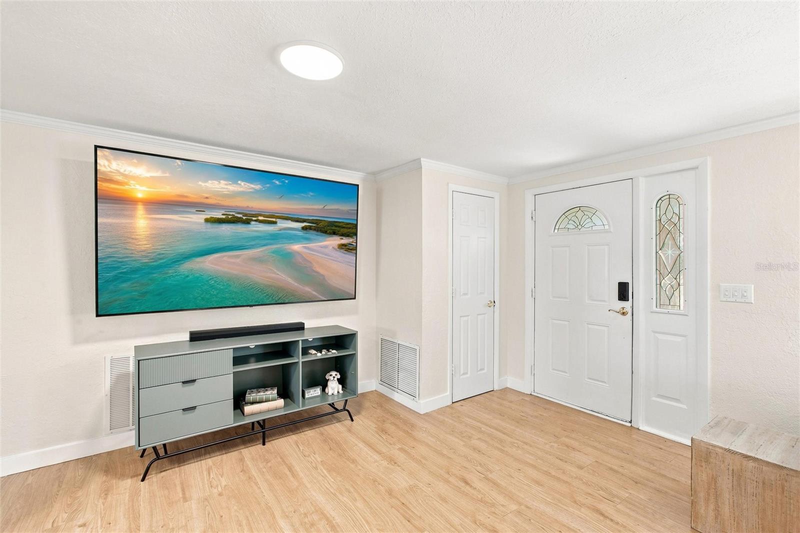 1509 Banyan, Venice, FL 34293