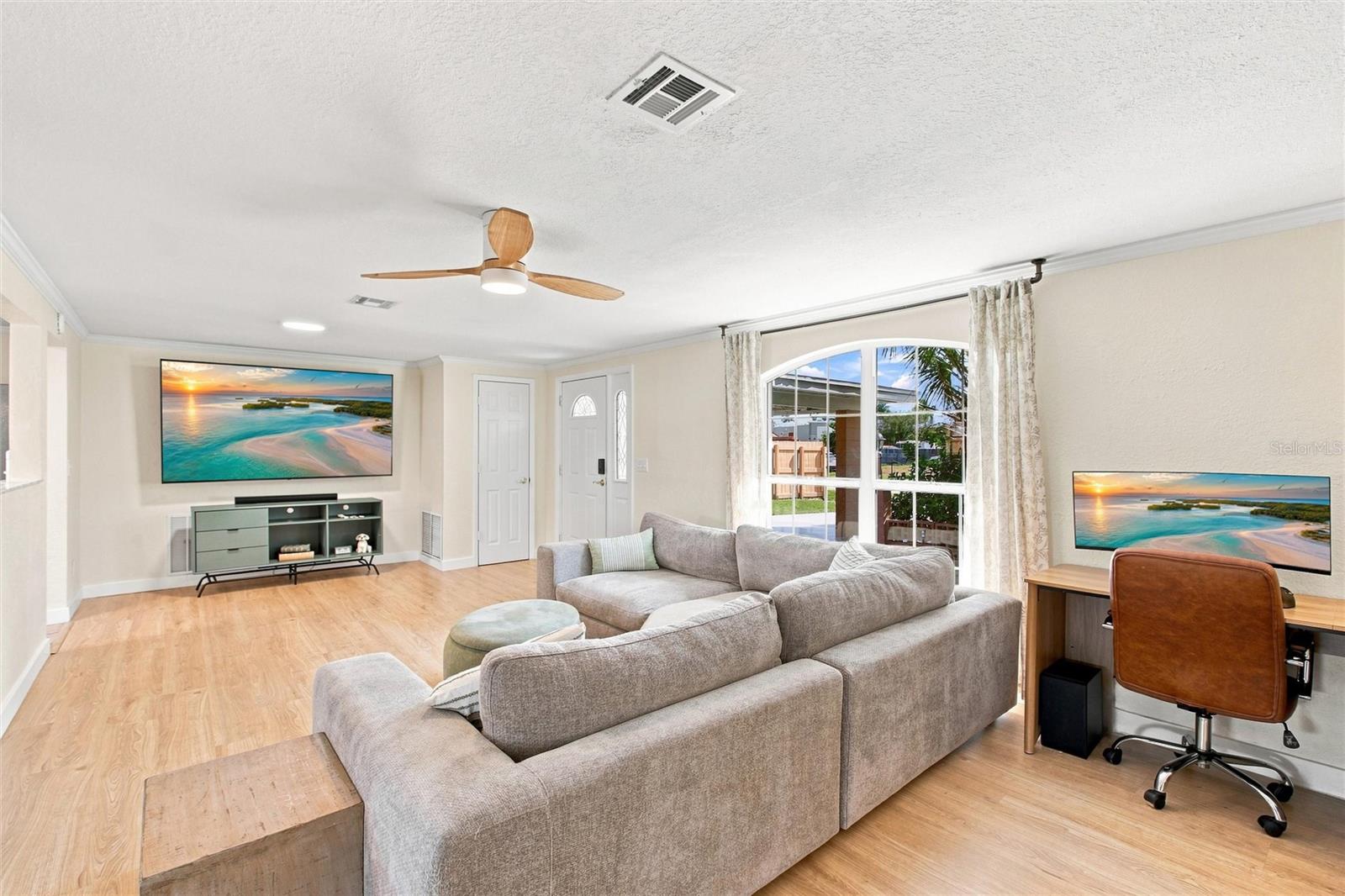 1509 Banyan, Venice, FL 34293