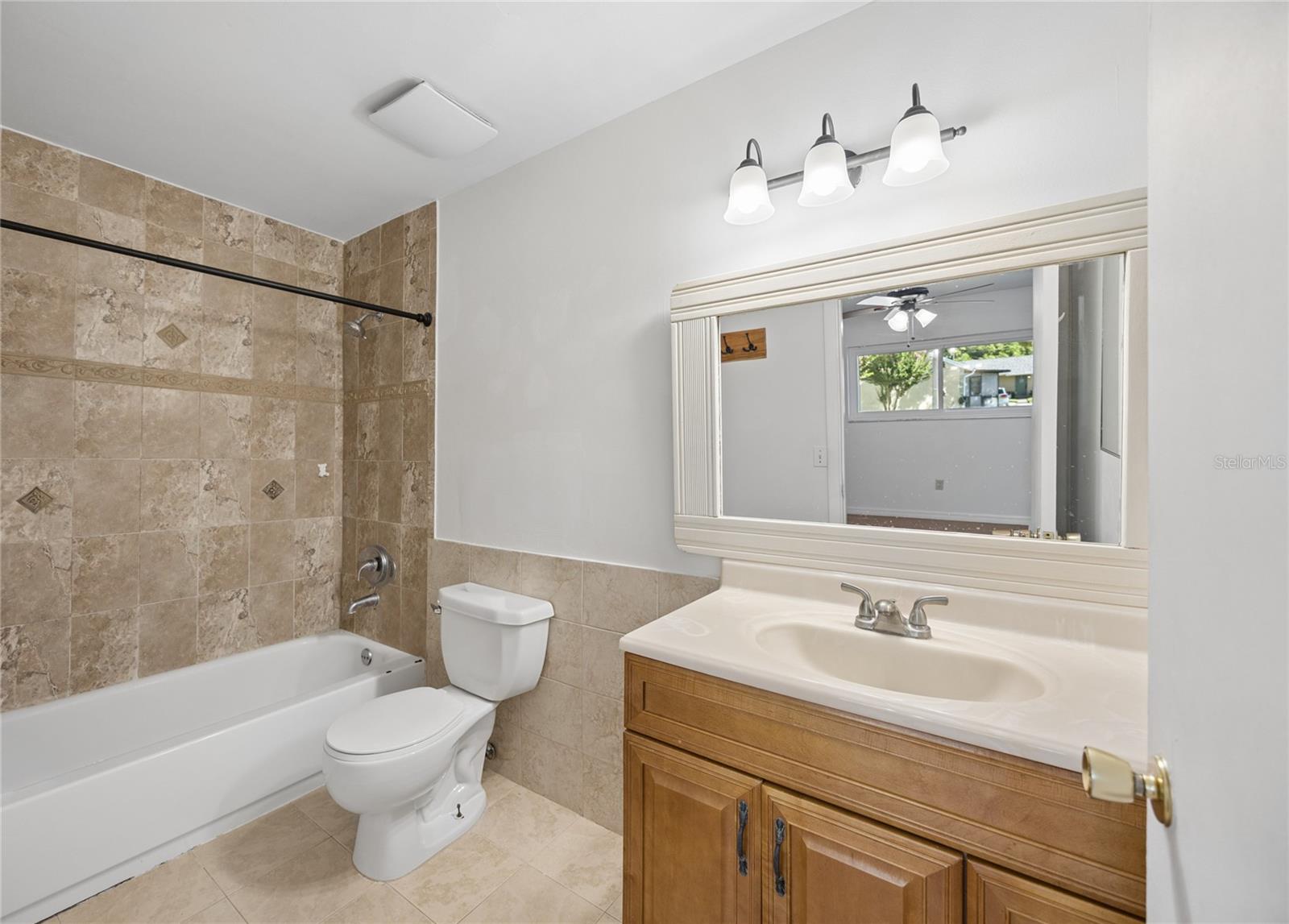 725 Northlake Unit 10, Altamonte Springs, FL 32701