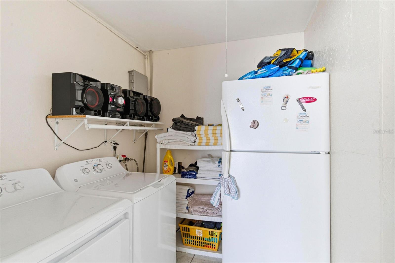 4914 Holiday, Tampa, FL 33615