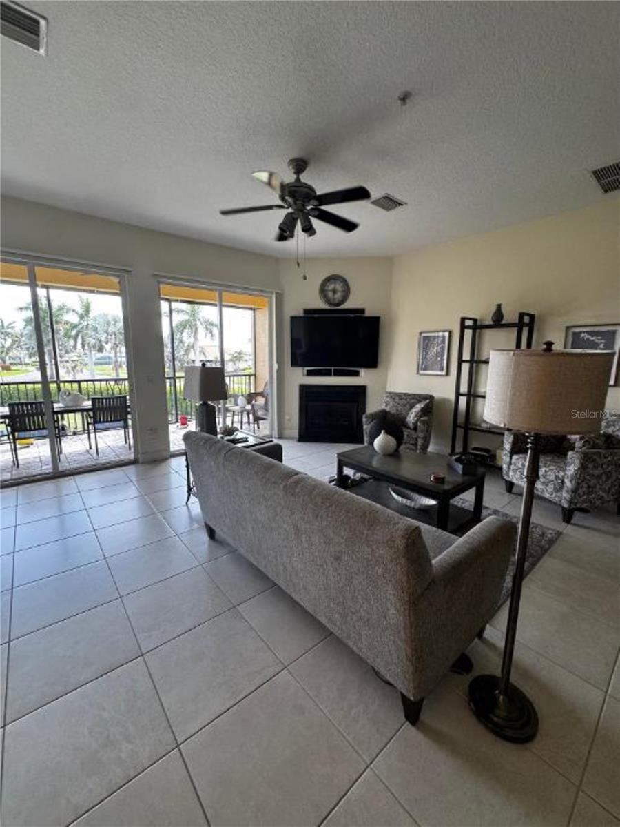 1205 3rd St, Palmetto, FL 34221