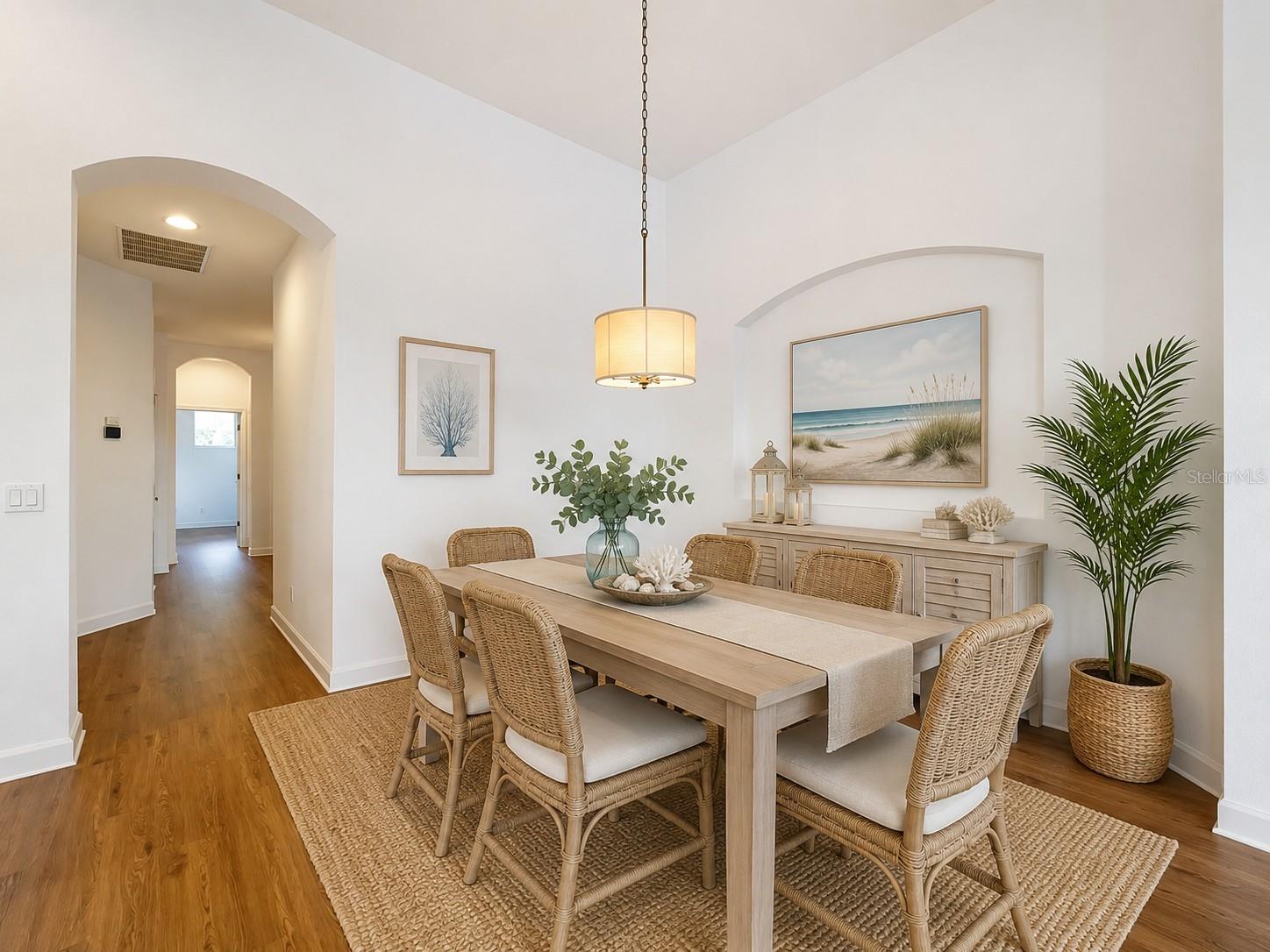 1338 Emerald Dunes Unit 35, Sun City Center, FL 33573