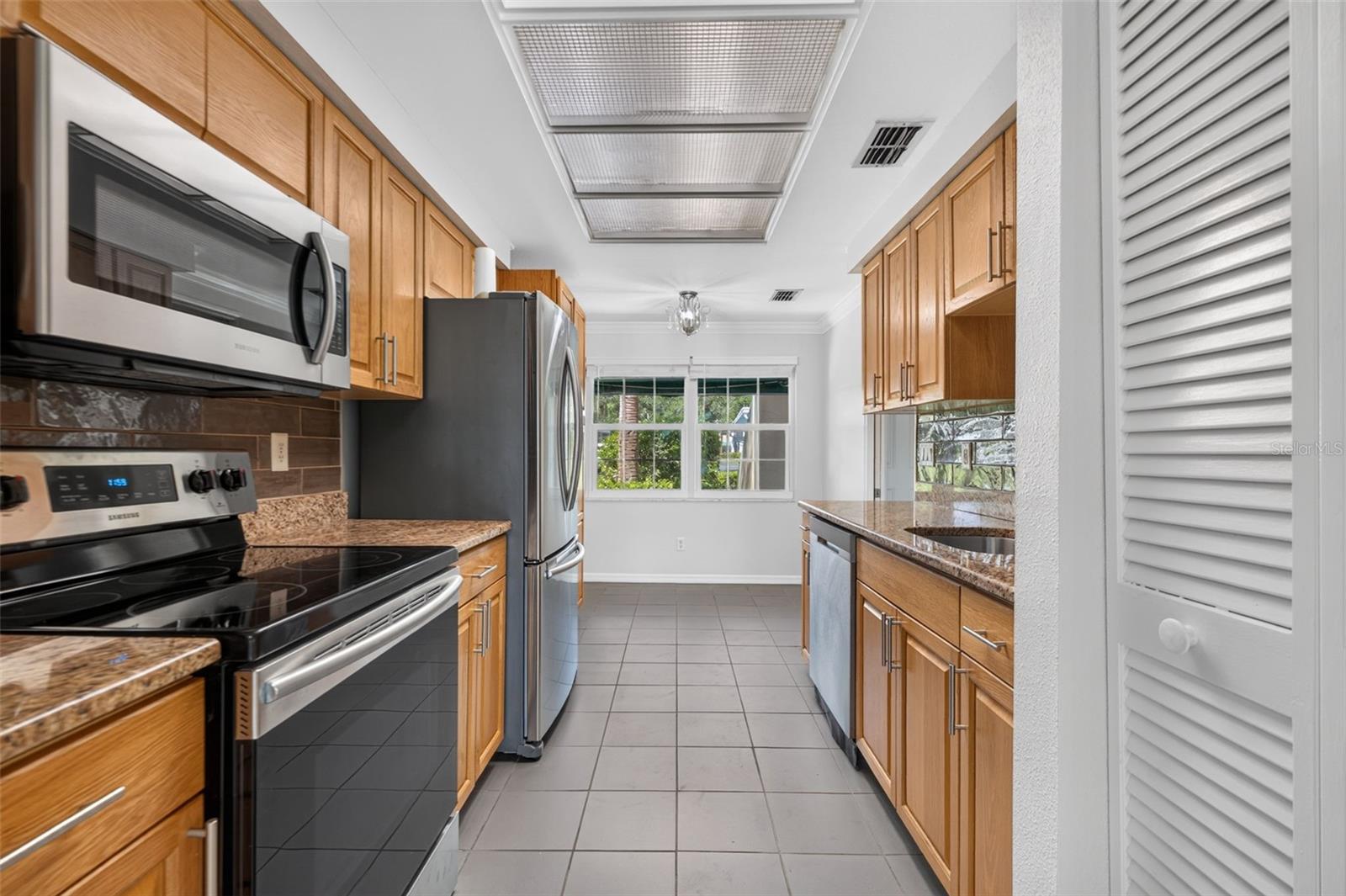 10811 Indian Hills Unit 37, Seminole, FL 33777
