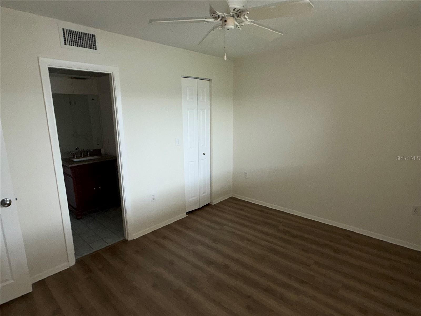 649 Tamiami Unit 304, Venice, FL 34285